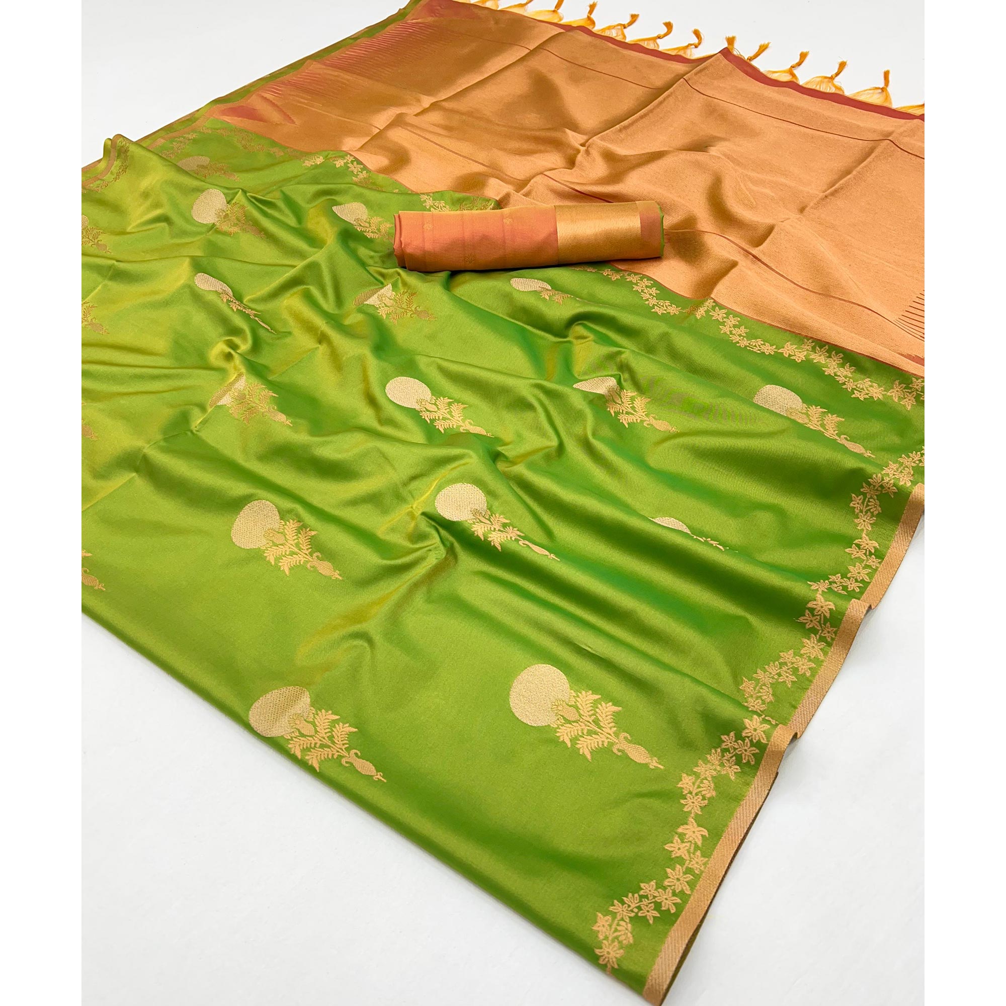 Green Banarasi Silk Saree with Floral Zari Weaving