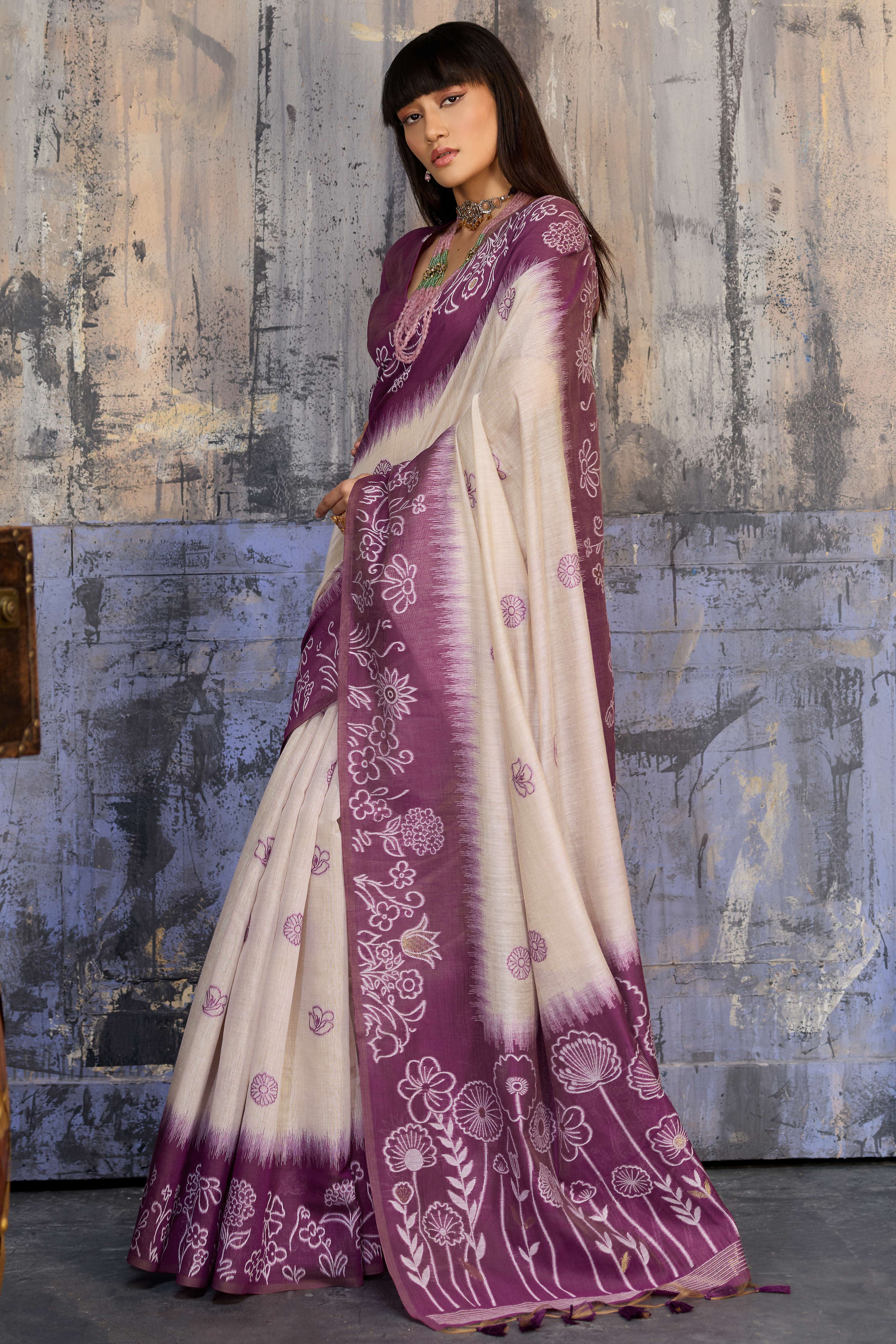 Beige & Purple Classic Munga Cotton Blend Saree with Intricate Floral Woven Detailing
