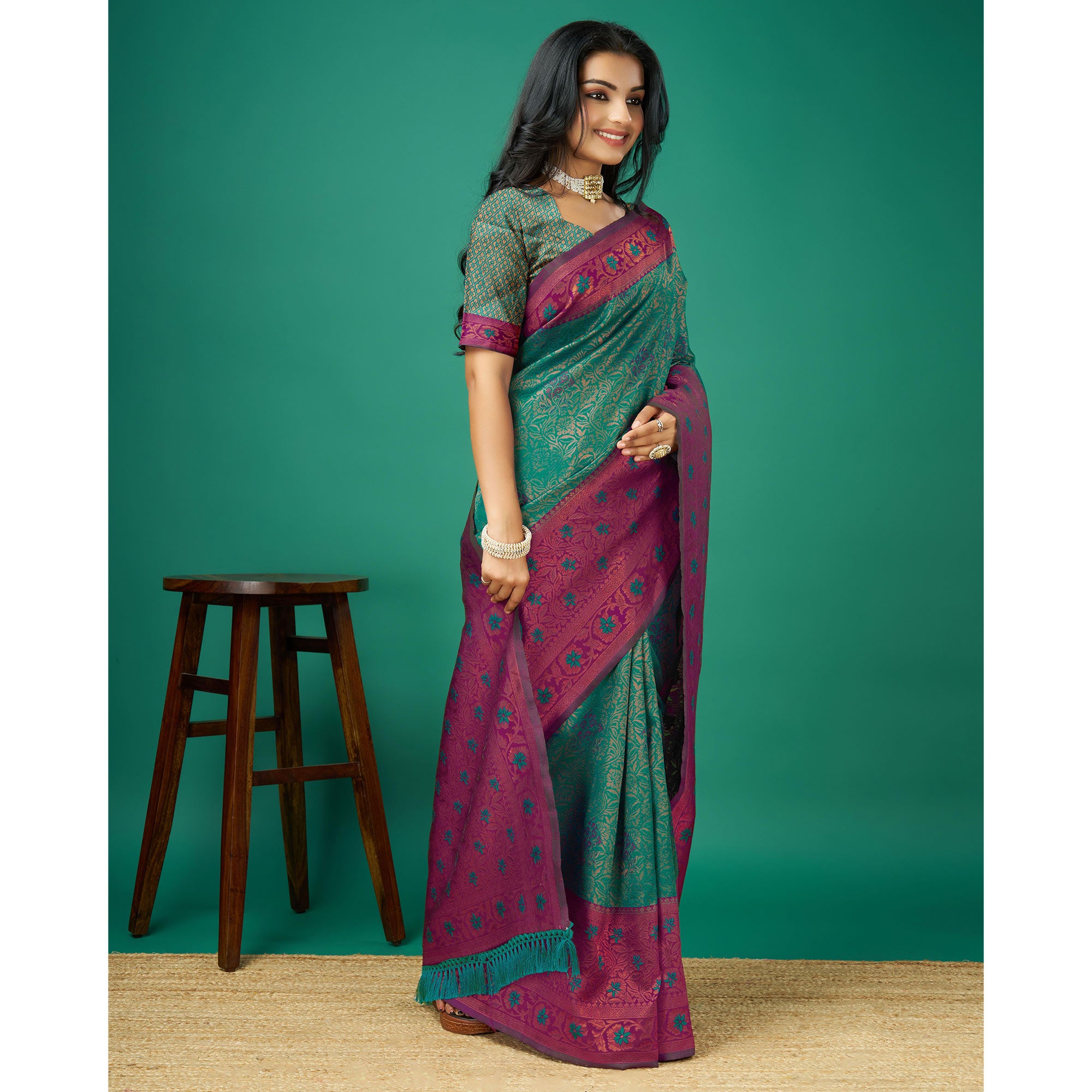 Rama Green Zari Woven Banarasi Silk Saree With Tassels