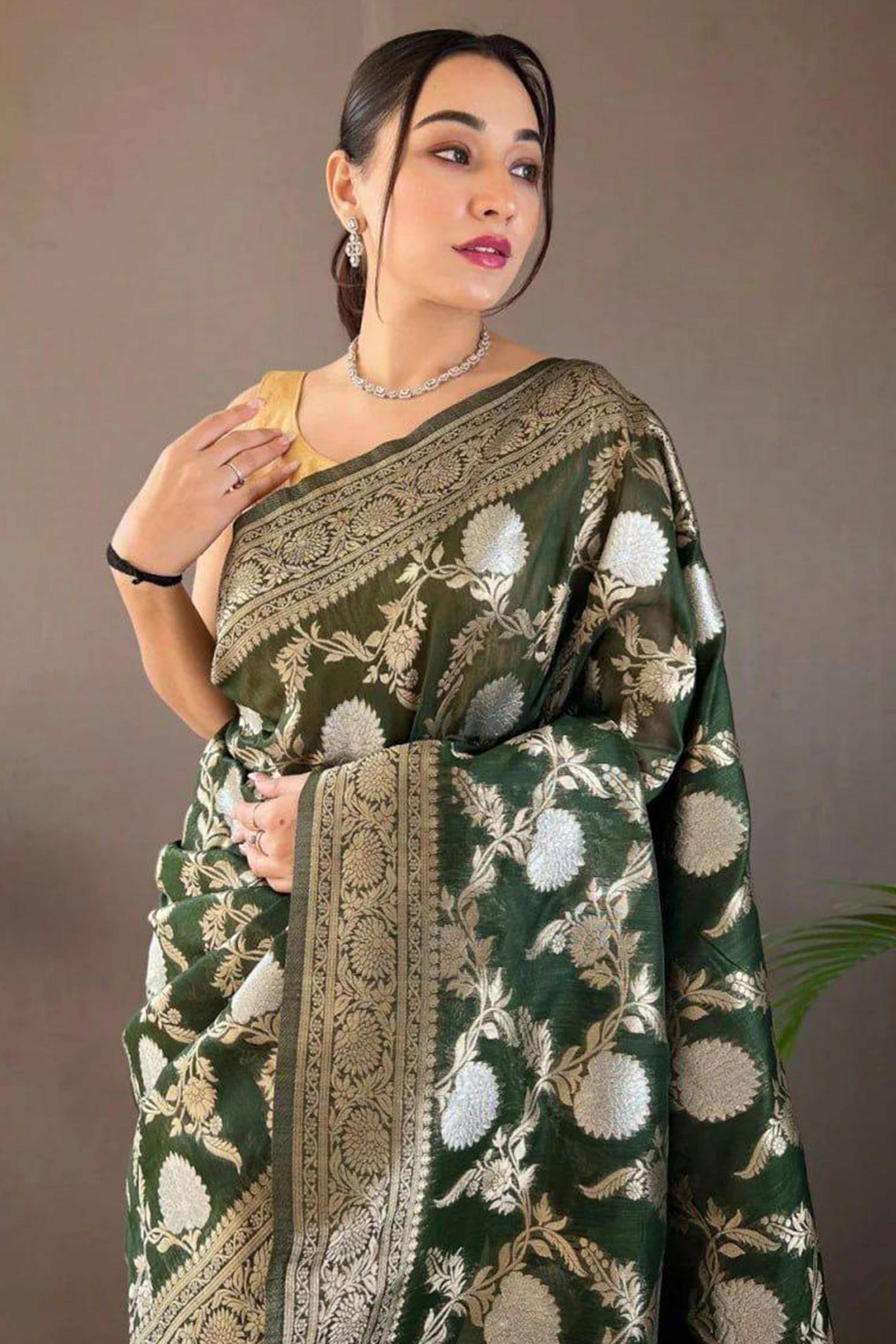 Bottle Green Floral Woven Cotton Silk Saree