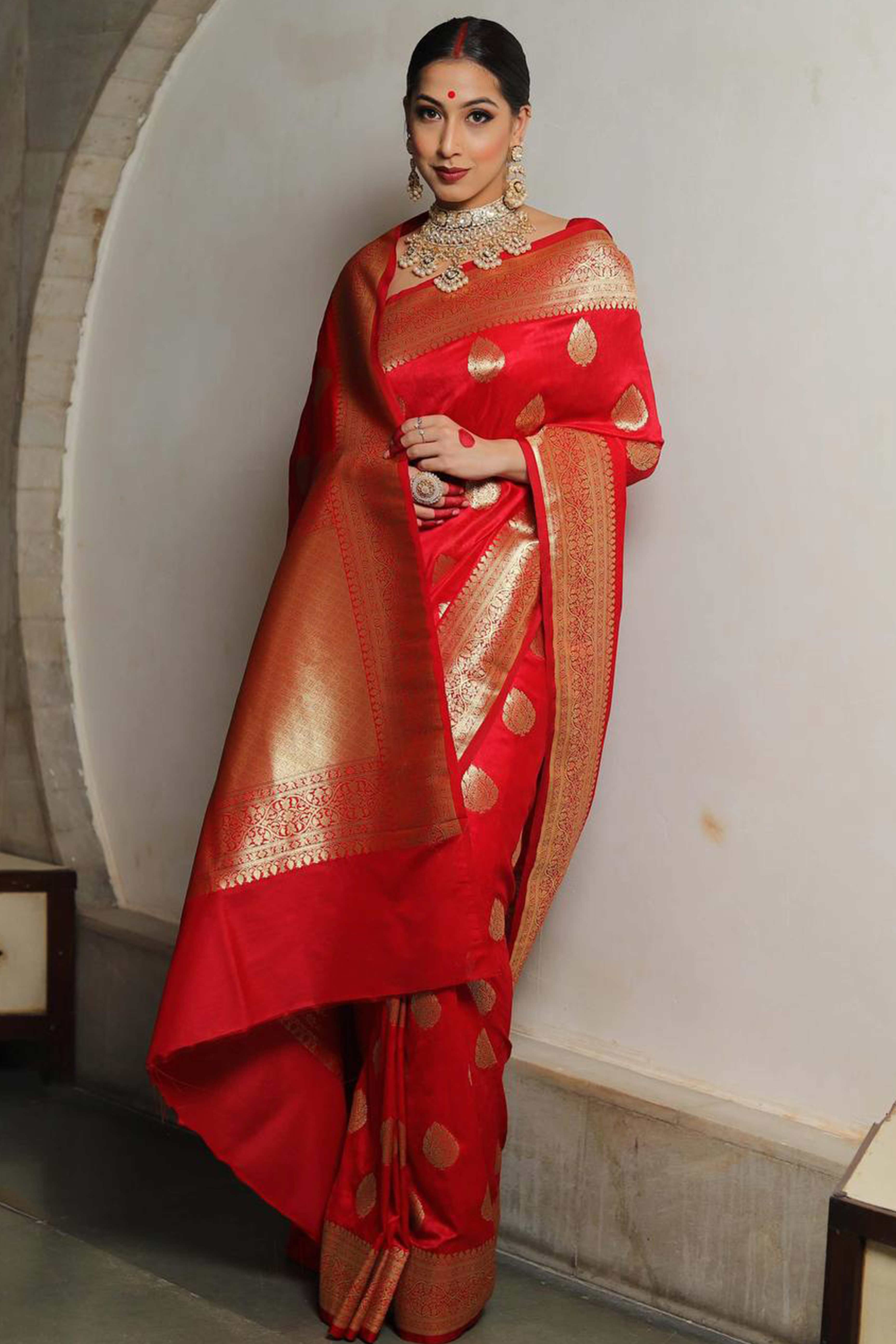 Red Floral Woven Lichi Banarasi Silk Saree