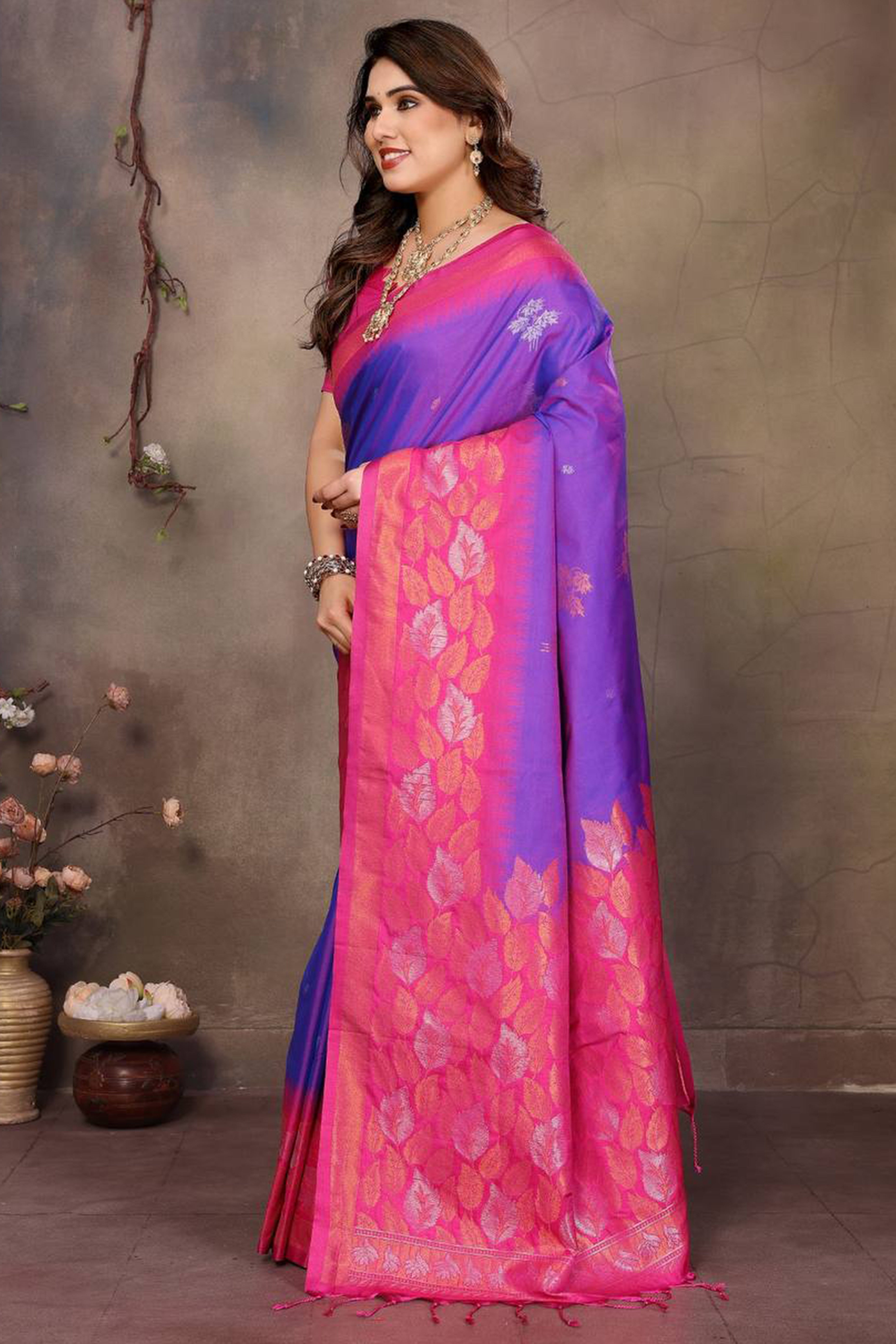 Purple Leaf & Floral Motif Banarasi Silk Saree With Luxurious Zari Weaving Two Tone Weaving