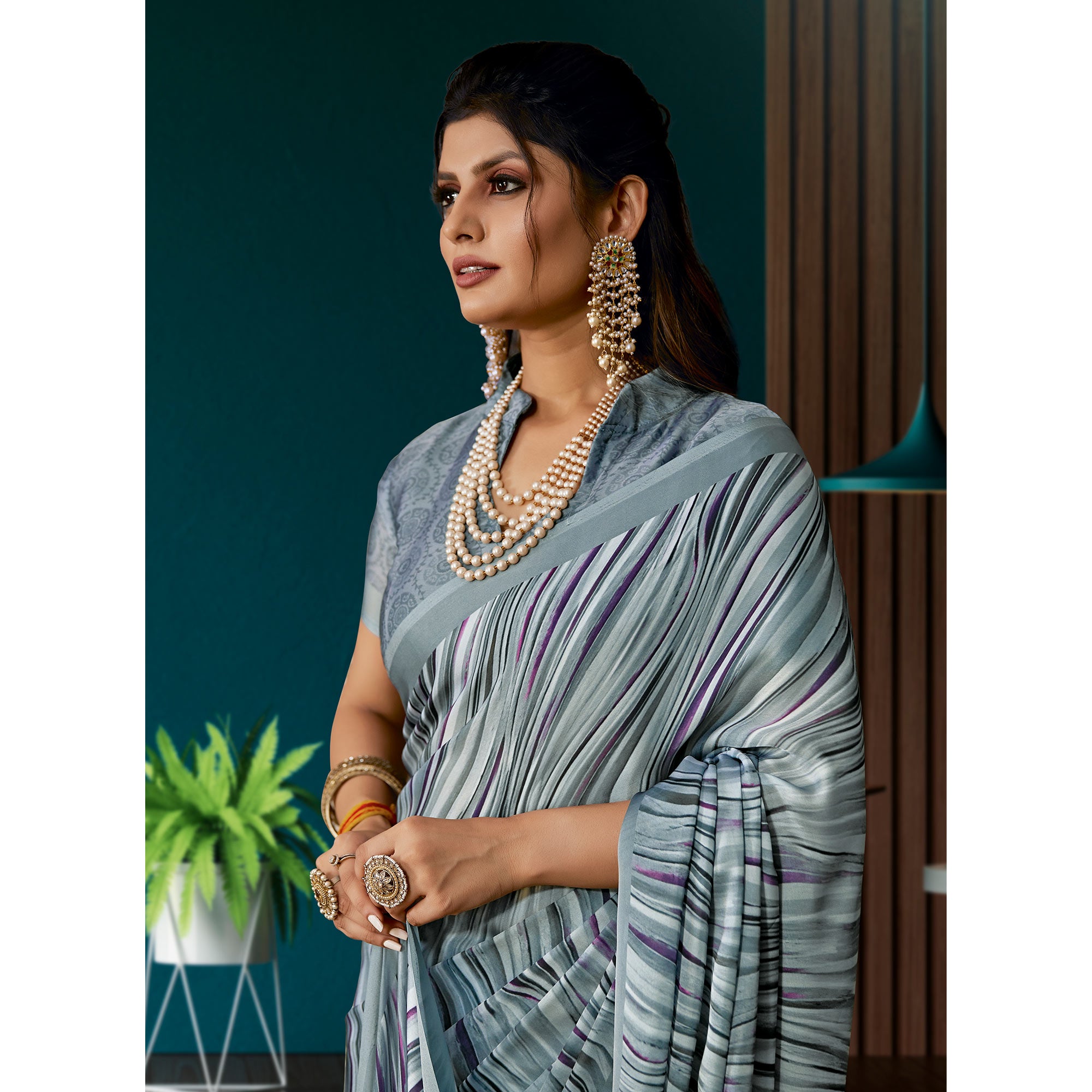 SHT-SUNAINA-DGTL4-E