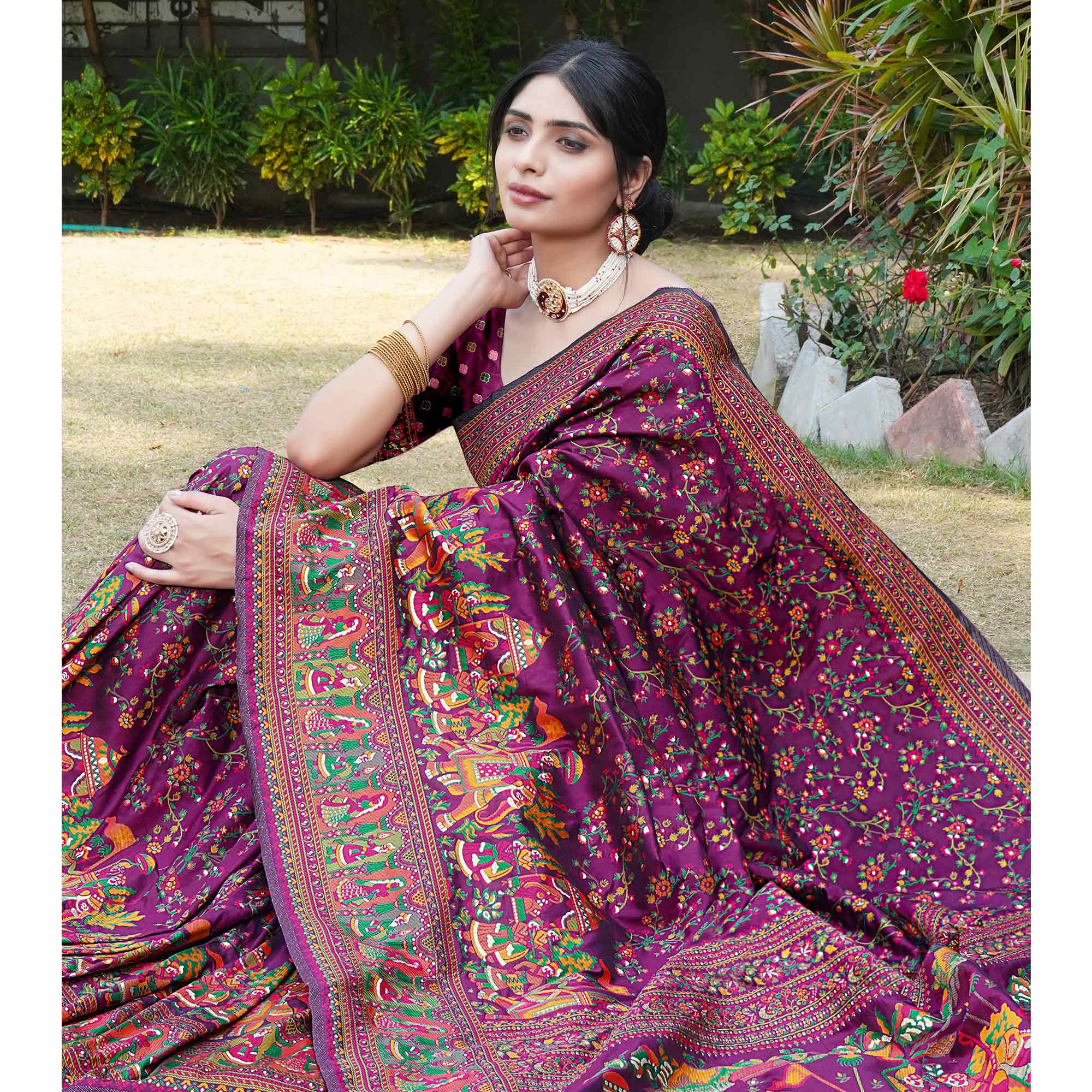 Purple Floral Purple Woven Pure Silk Saree