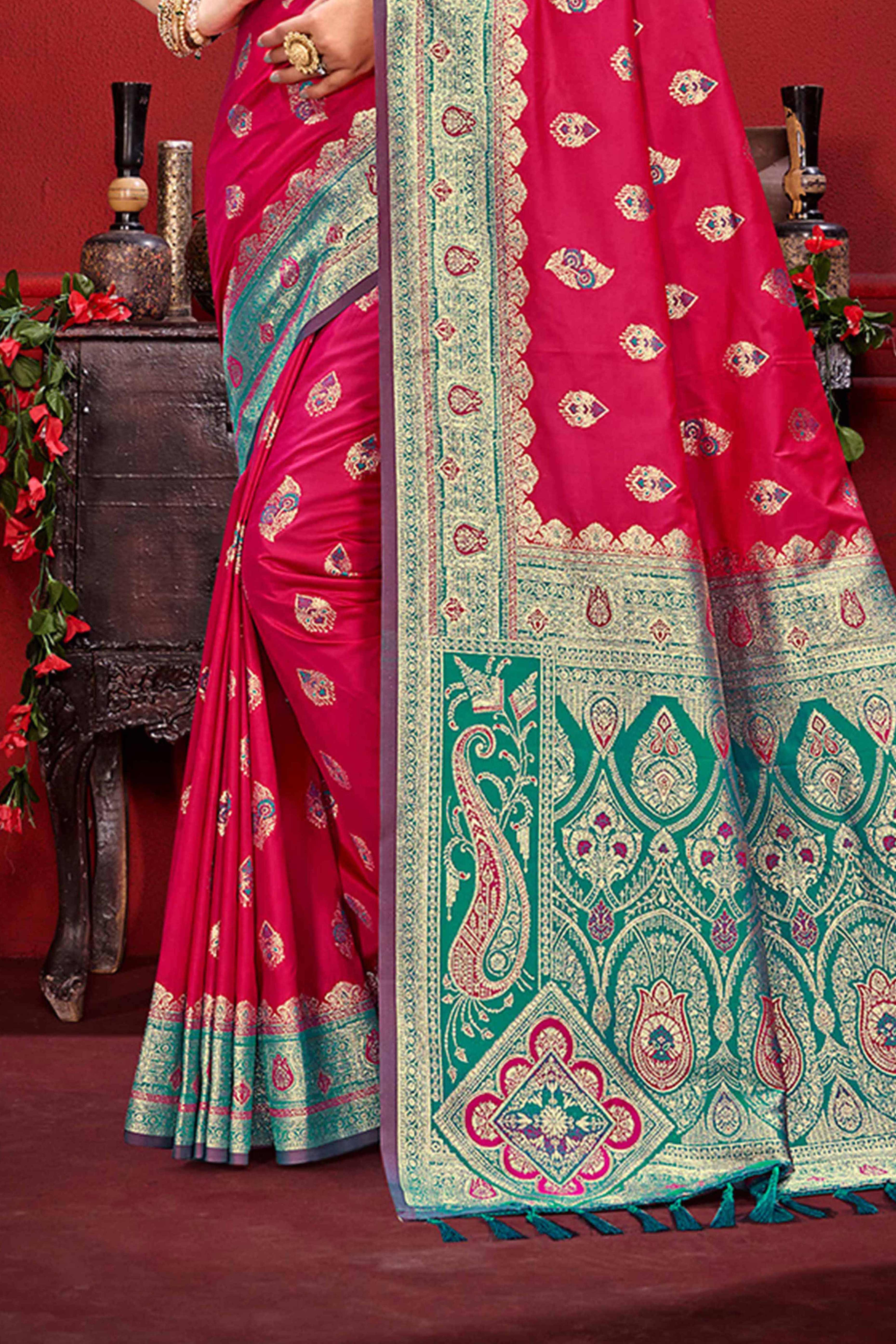 Designer Pink Floral Zari Weaving Silk Blend Saree With Stylish Tassel Pallu