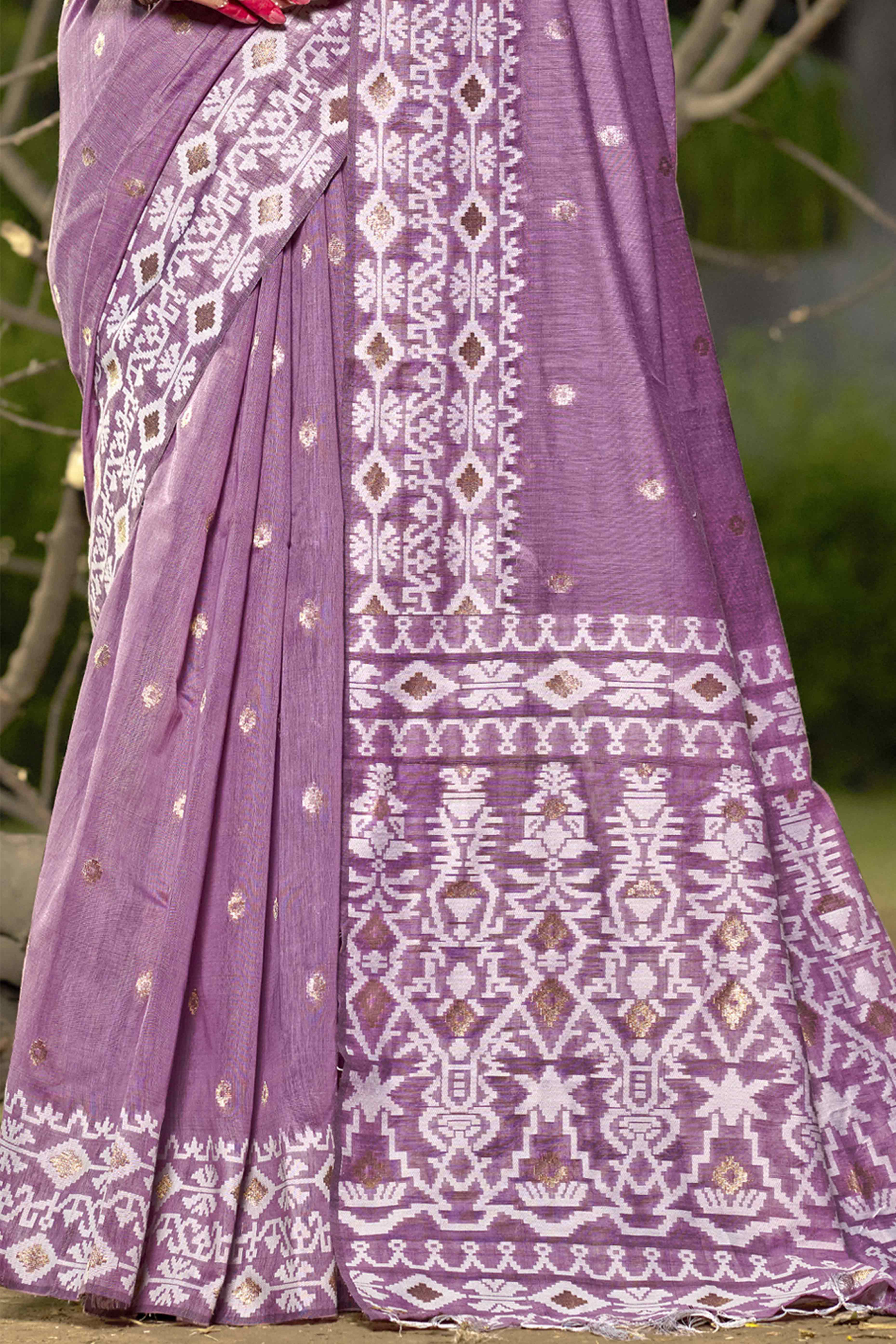 Purple Woven Linen Cotton Saree With Tassels