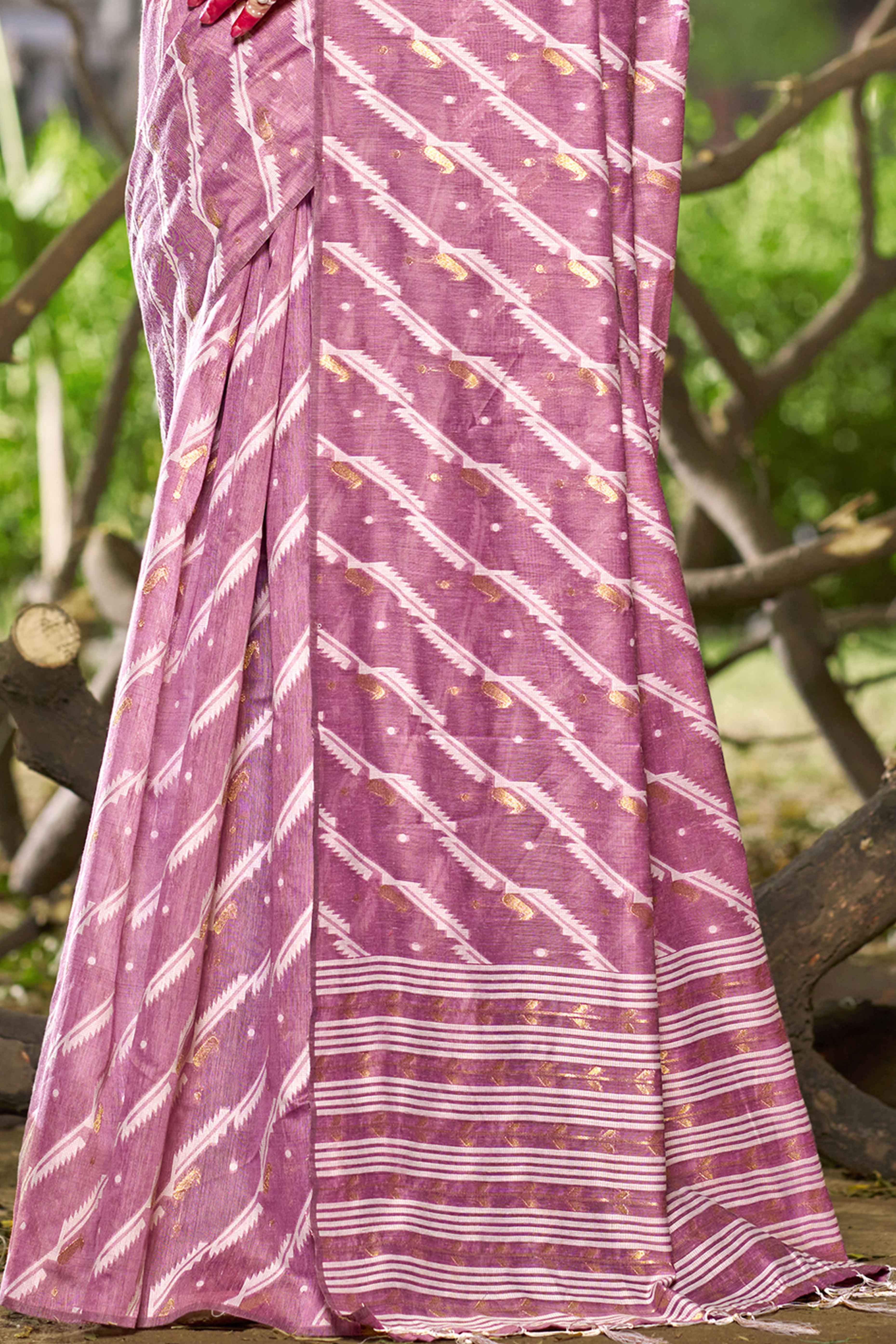 Onion Pink Printed With Woven Linen Cotton Saree With Tassels