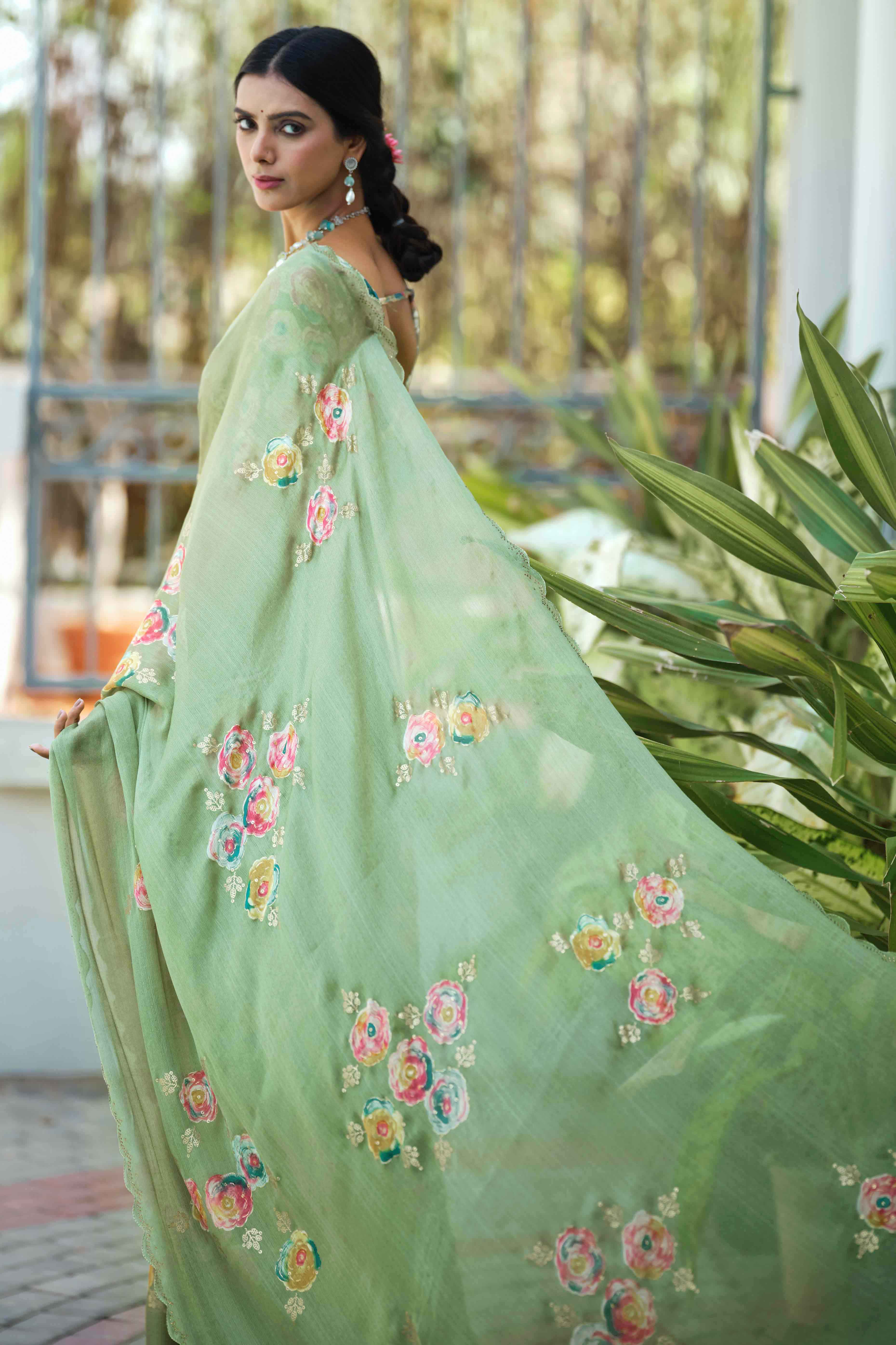 Elegant Green Chiffon Saree with Floral and Foil Print Detailing