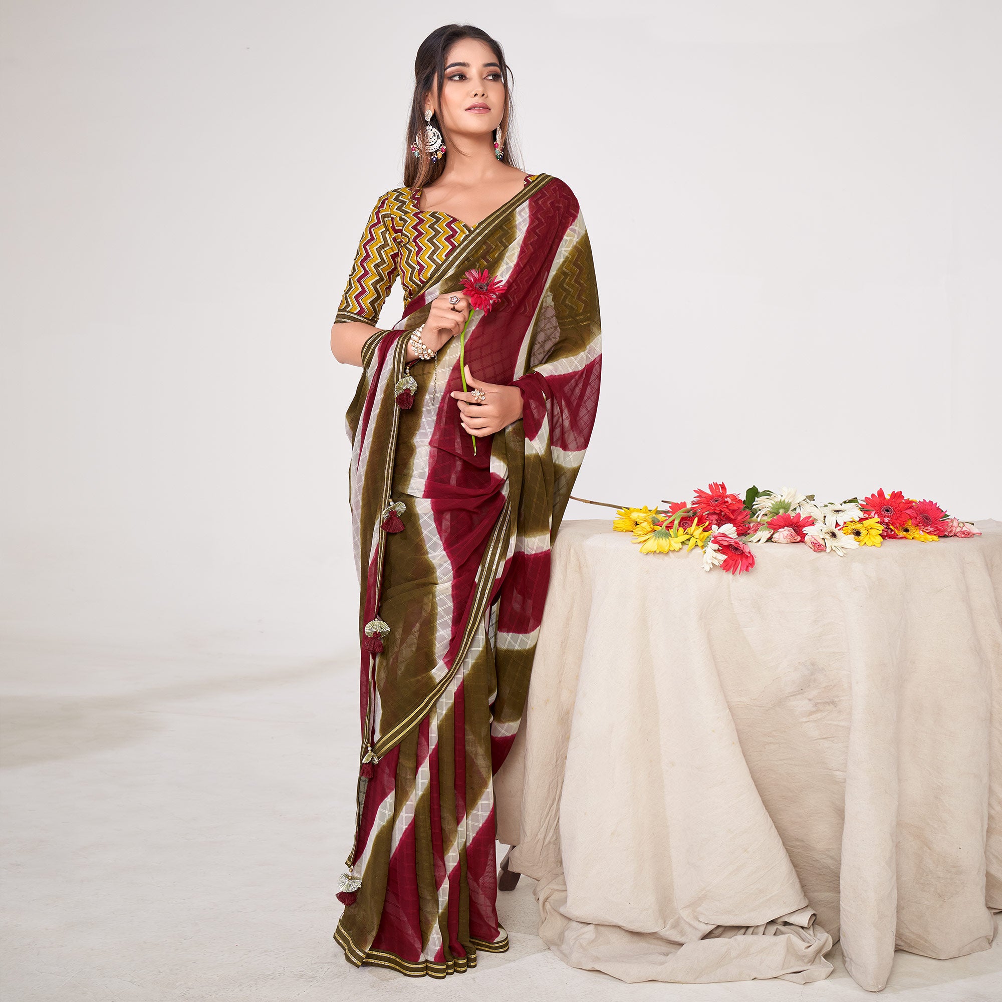 Multicolor Printed Georgette Saree With Lace Work