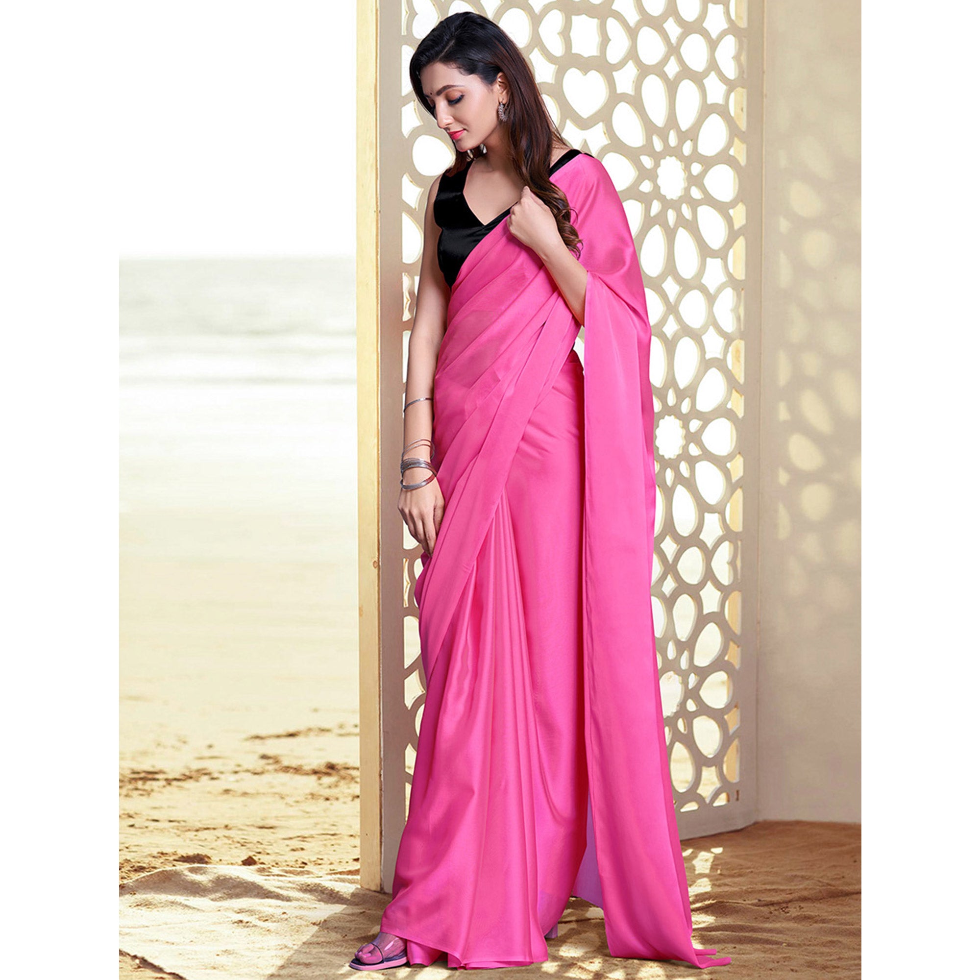 Pink Solid Georgette Saree