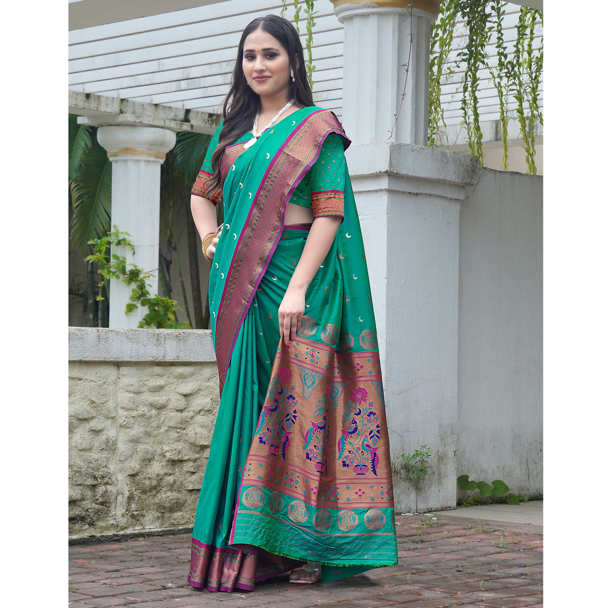 Rama Green Woven Paithani Art Silk Saree