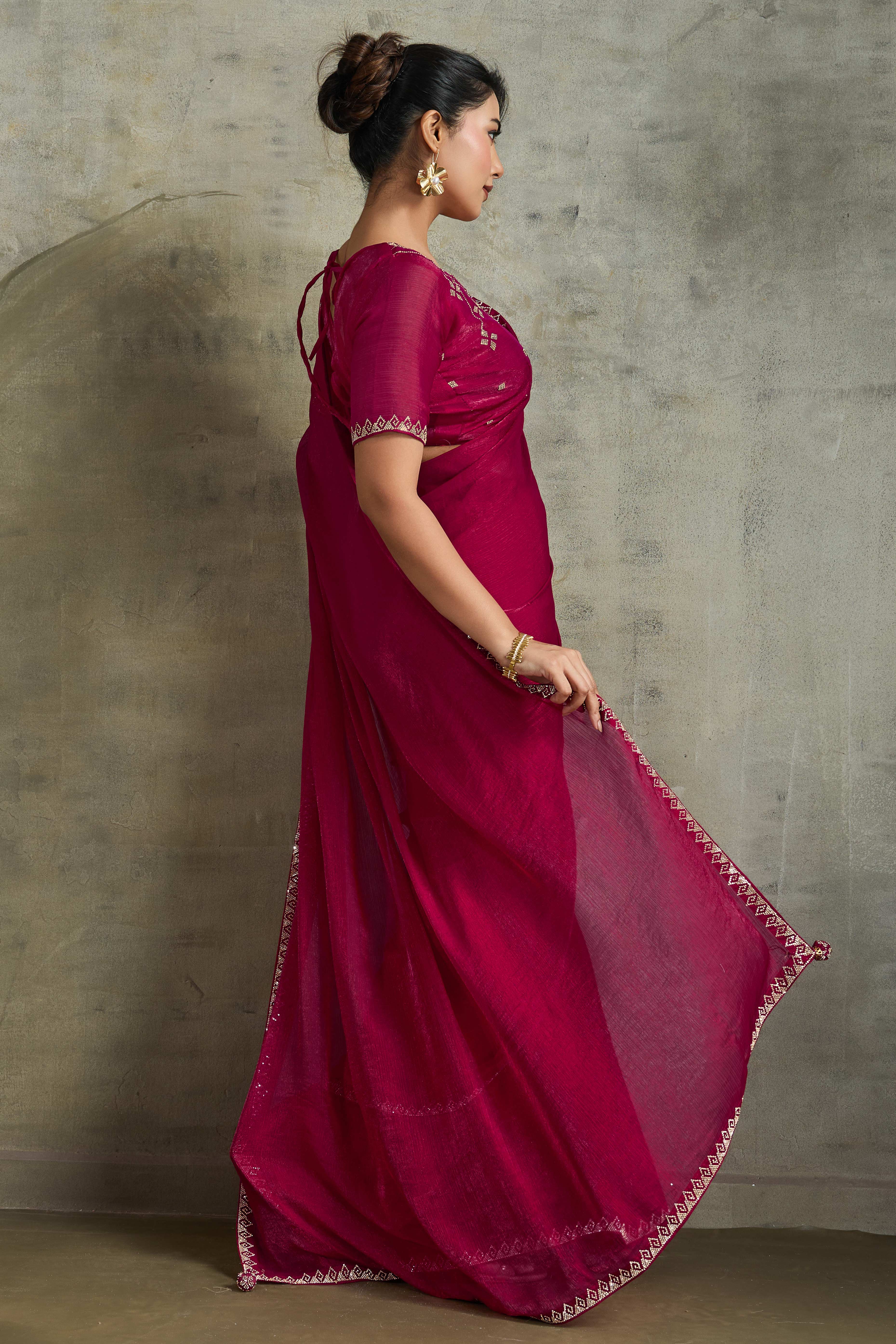 Pink Solid Chiffon Saree With Sparkling Zarkan Border & Latkan Pallu