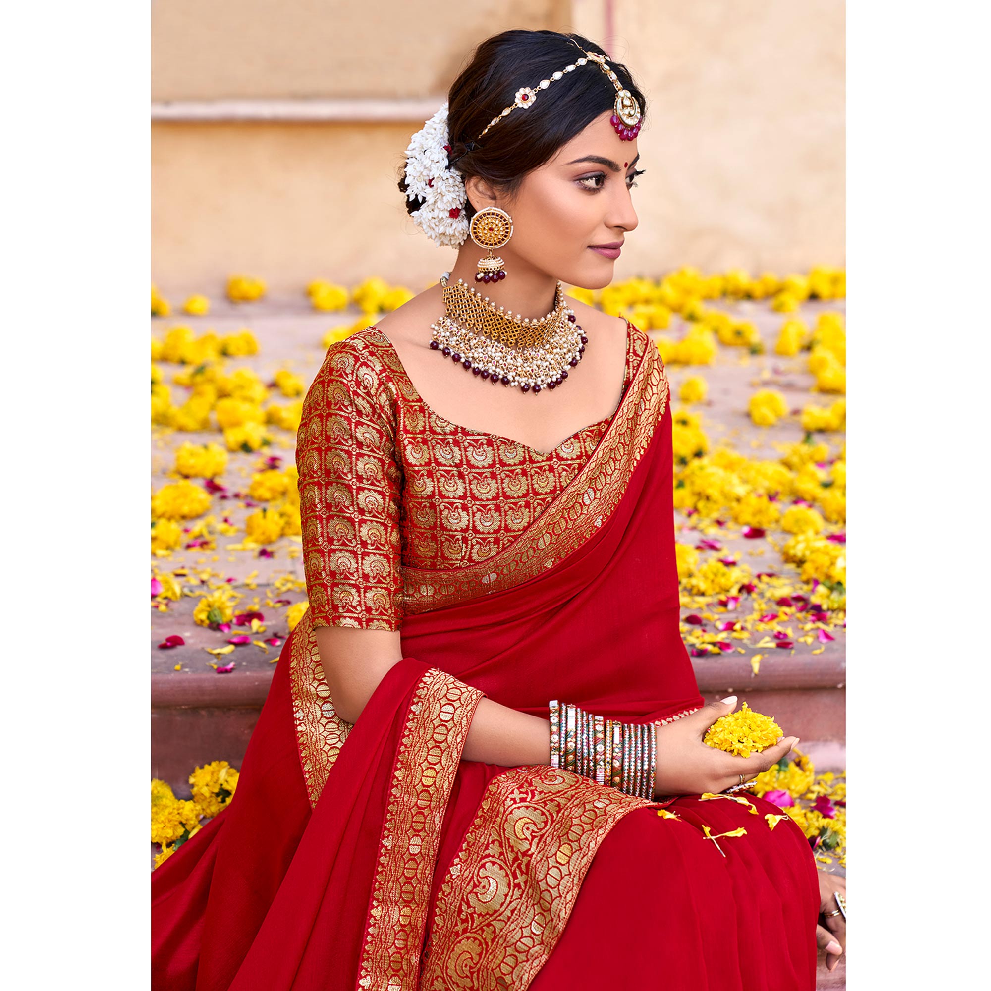 Red Solid With Jacquard Border Vichitra Silk Saree