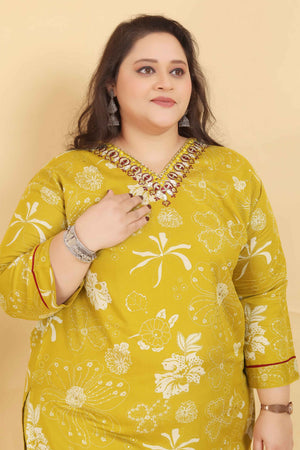 Green Floral Printed Rayon Straight Salwar Suit
