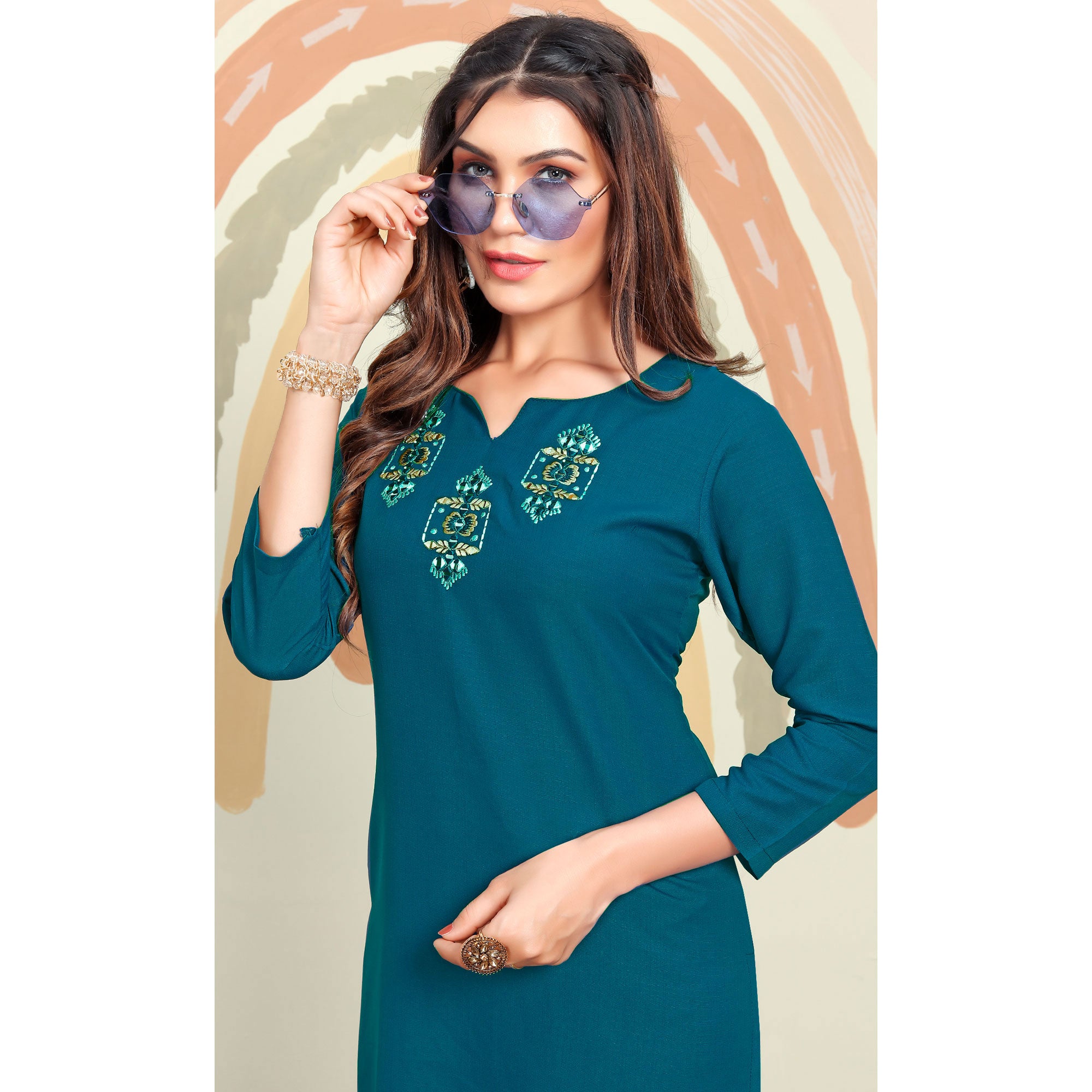 Morpich Mirror Embroidered Cotton Blend Kurti