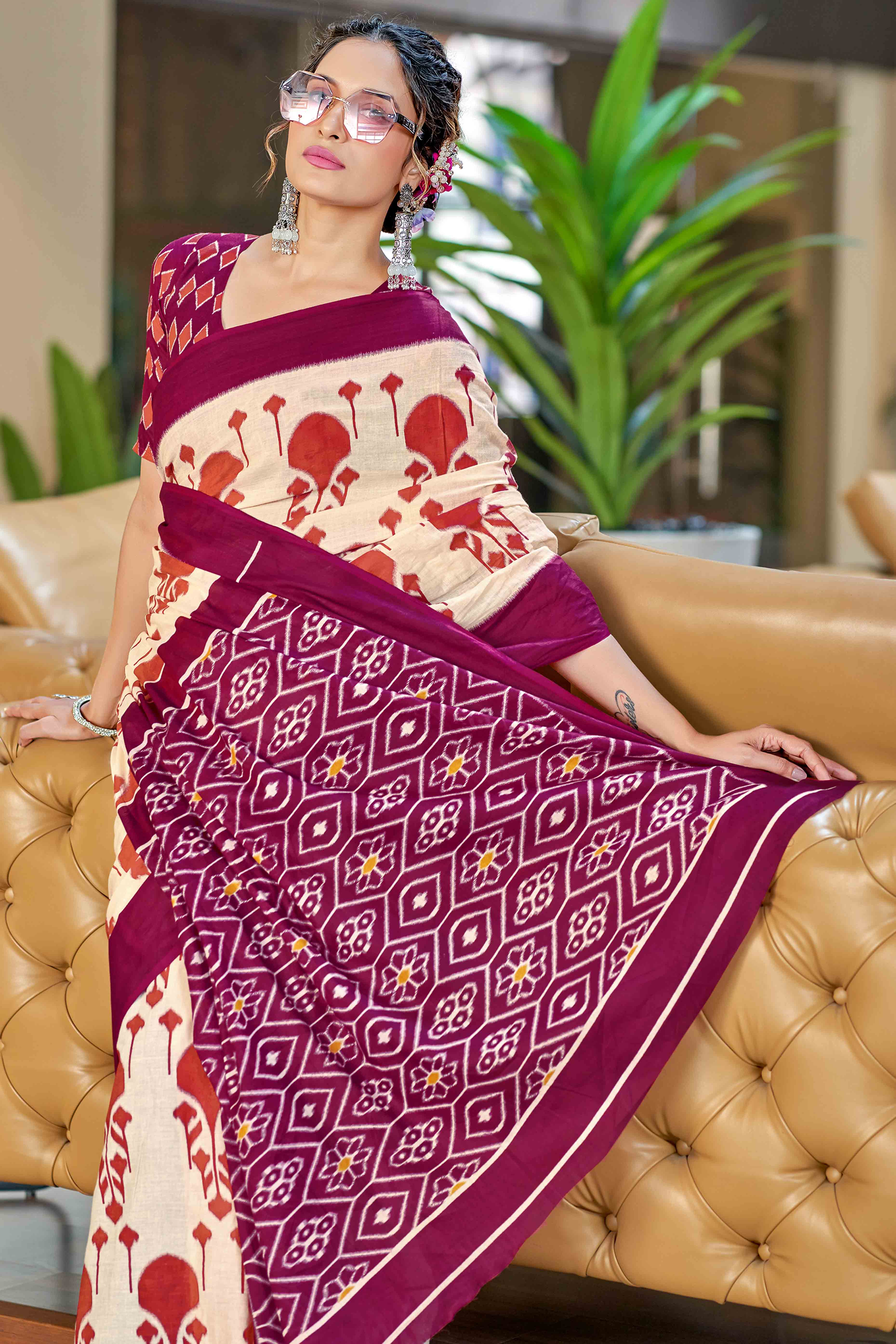 Cream & Wine Abstract Printed Soft Pure Cotton Saree