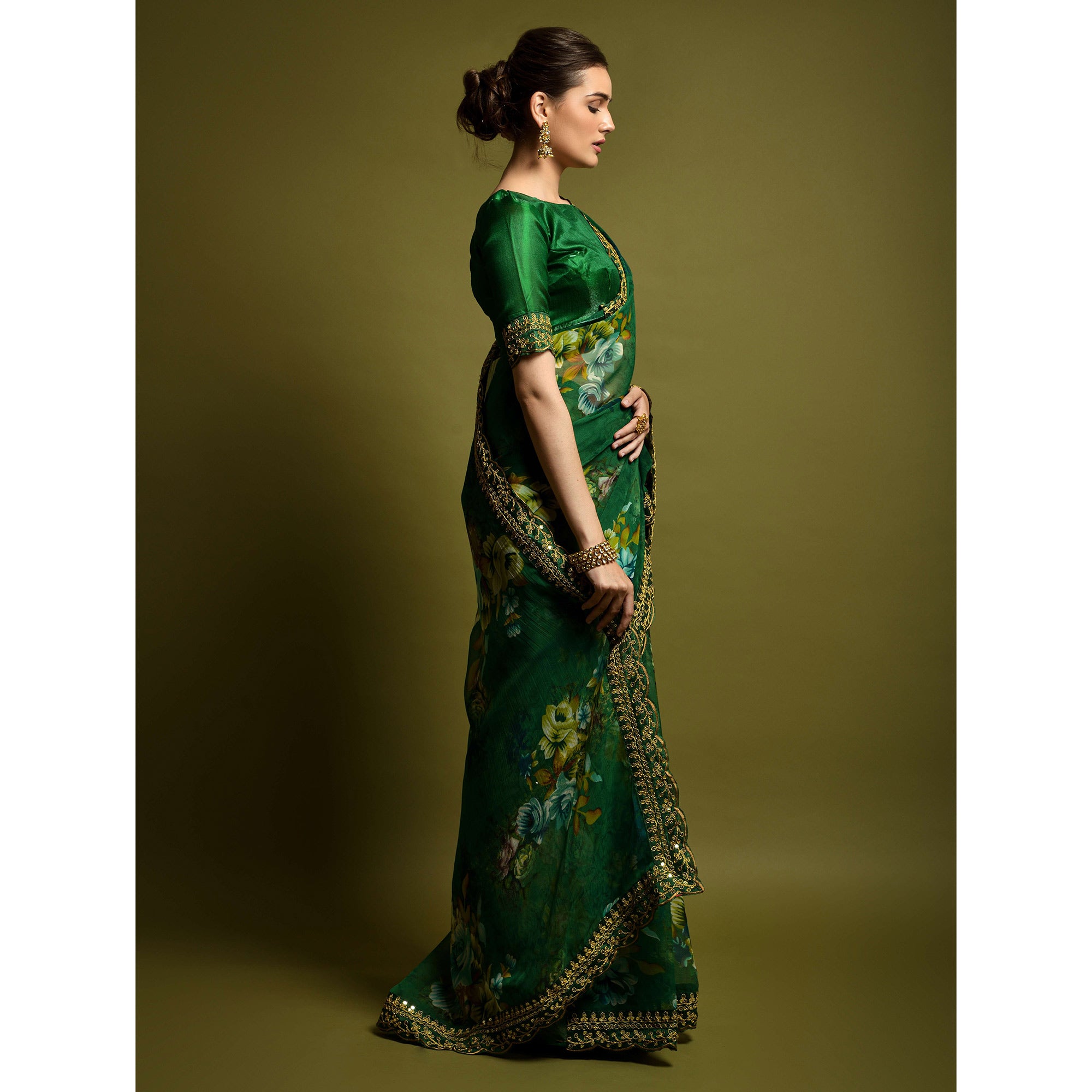 Green Floral Printed Georgette Saree With Embroidered Border