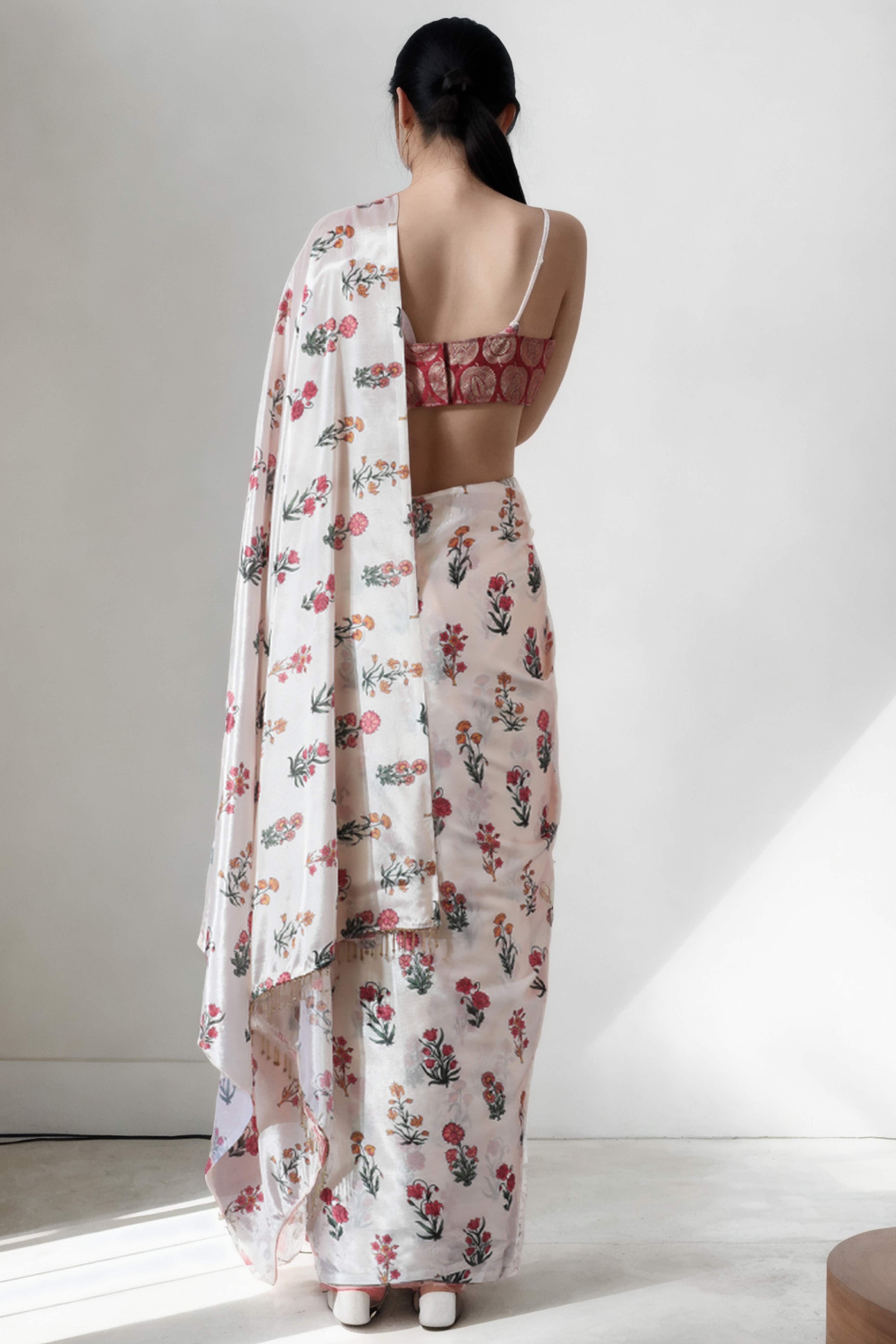 Offwhite Floral Digital Printed With Lace Border Pallu Chinon Ready To Wear Saree