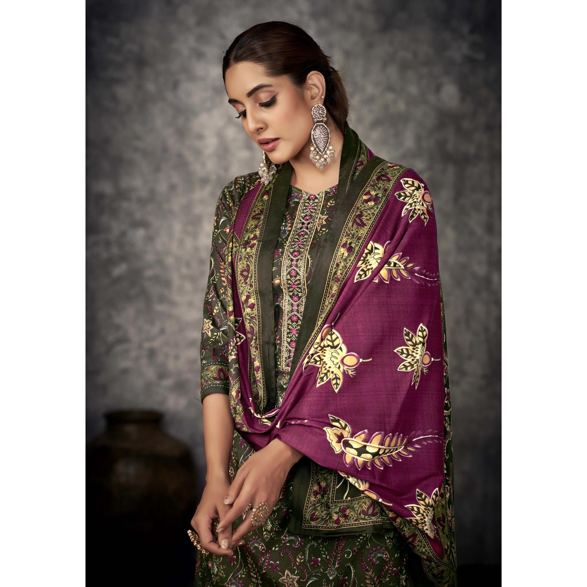 ZULFT-AFREEN-1064-002