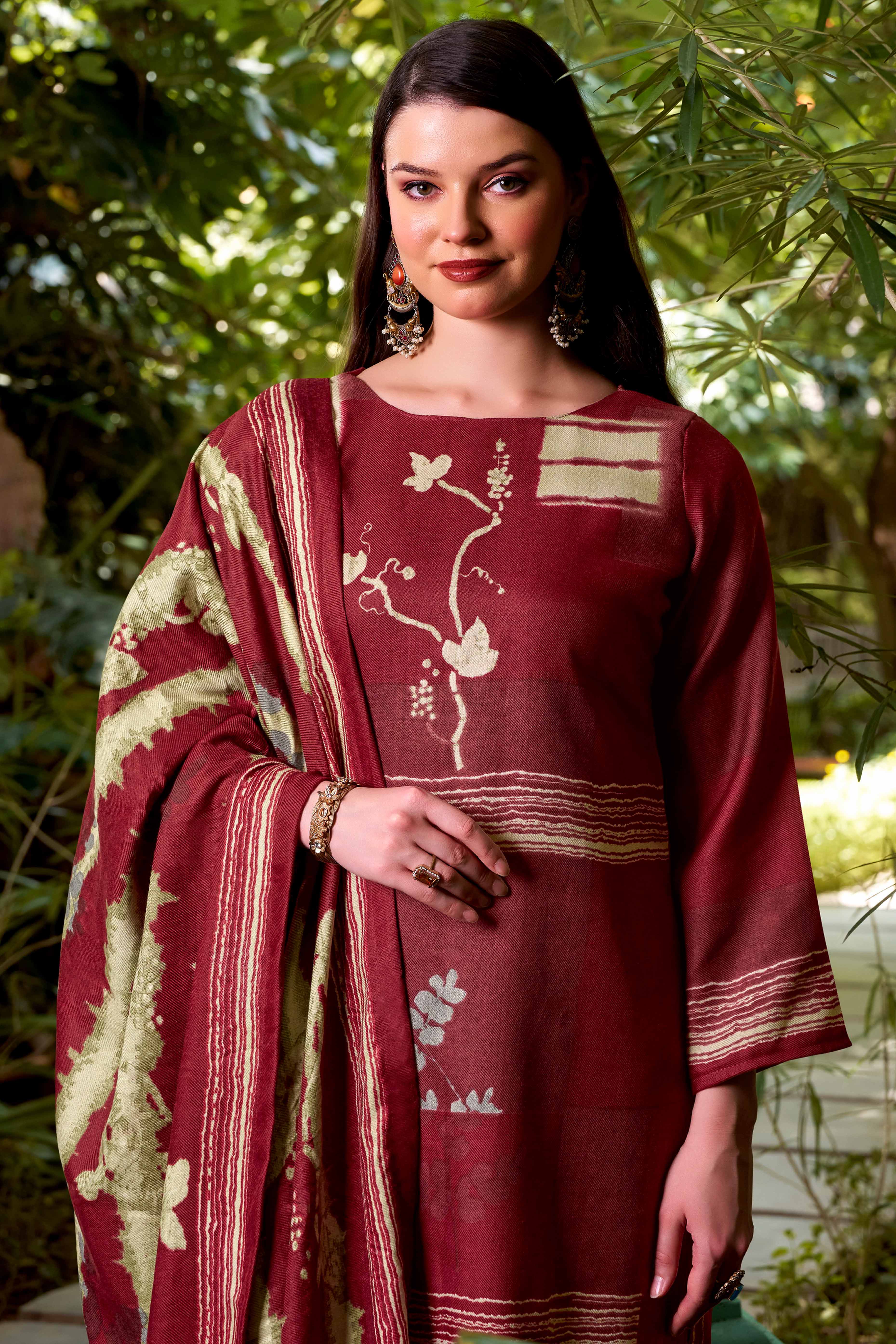 Designed Maroon Pure Pashmina Wool Fabric with Floral Prints for Timeless Appeal