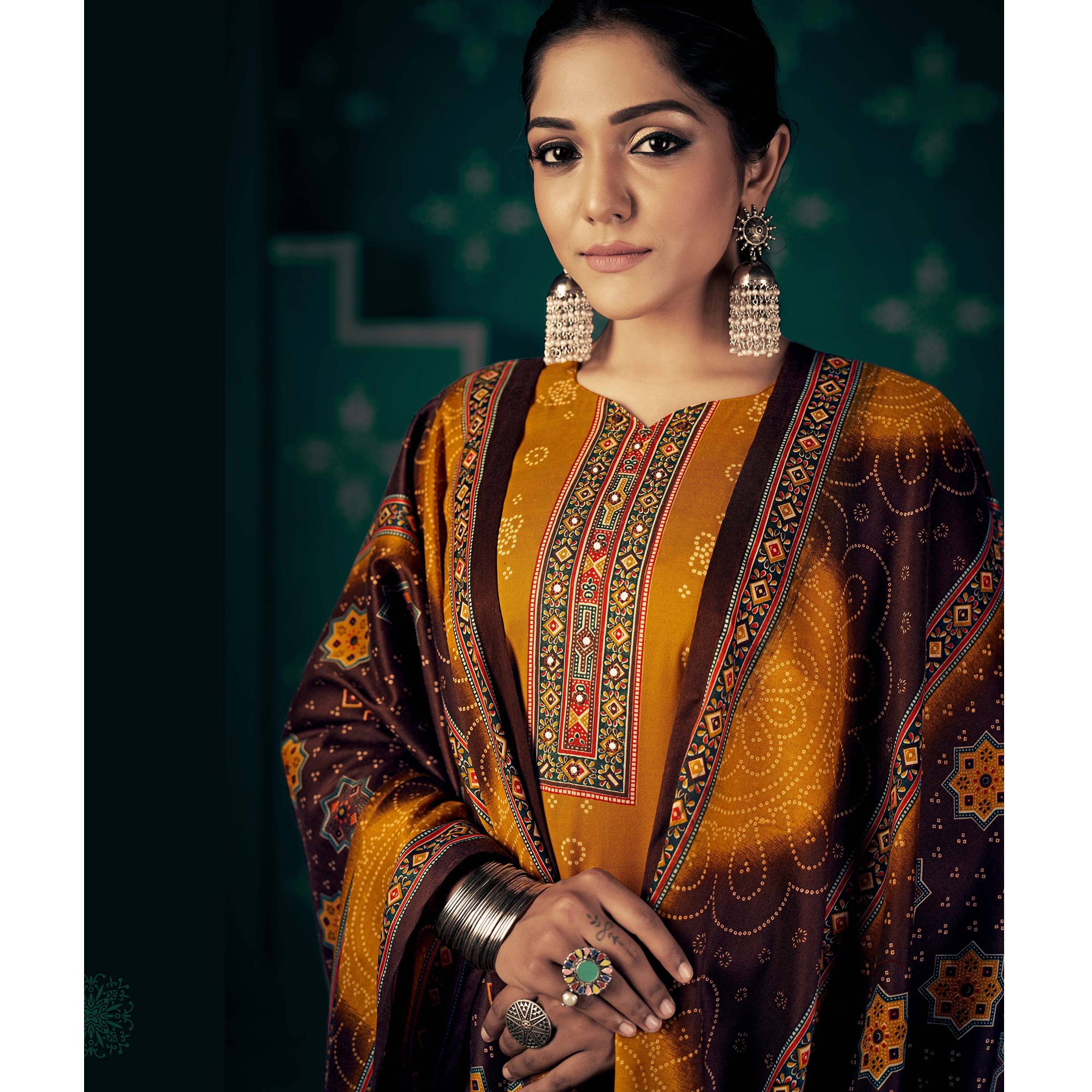 ZULFT-NOORI-1063-002