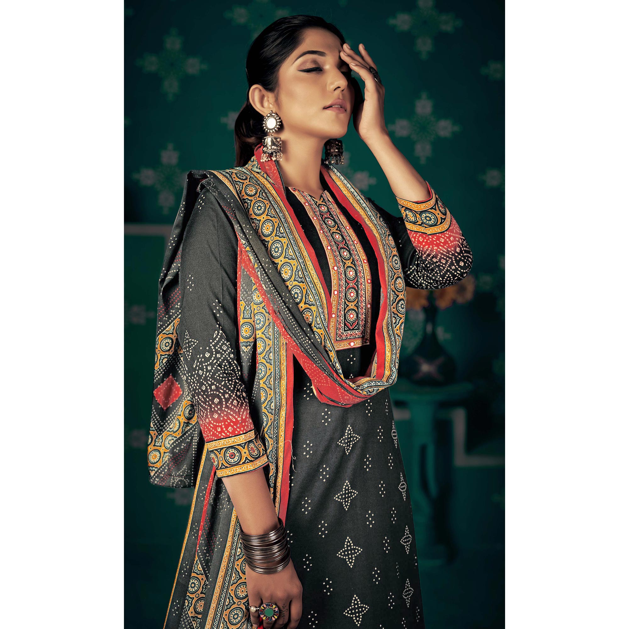 ZULFT-NOORI-1063-005