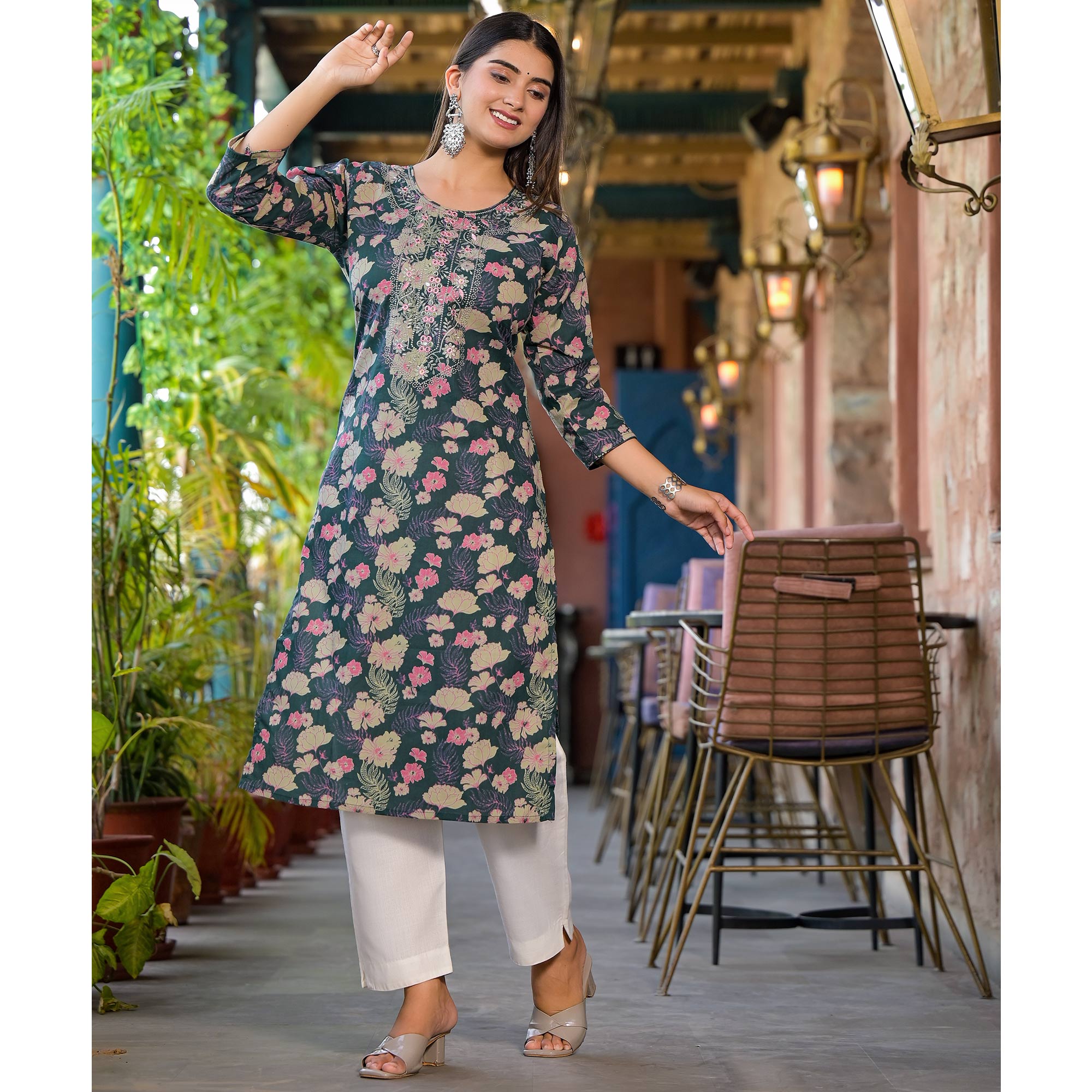 Green Floral Printed Pure Cotton Straight Kurti