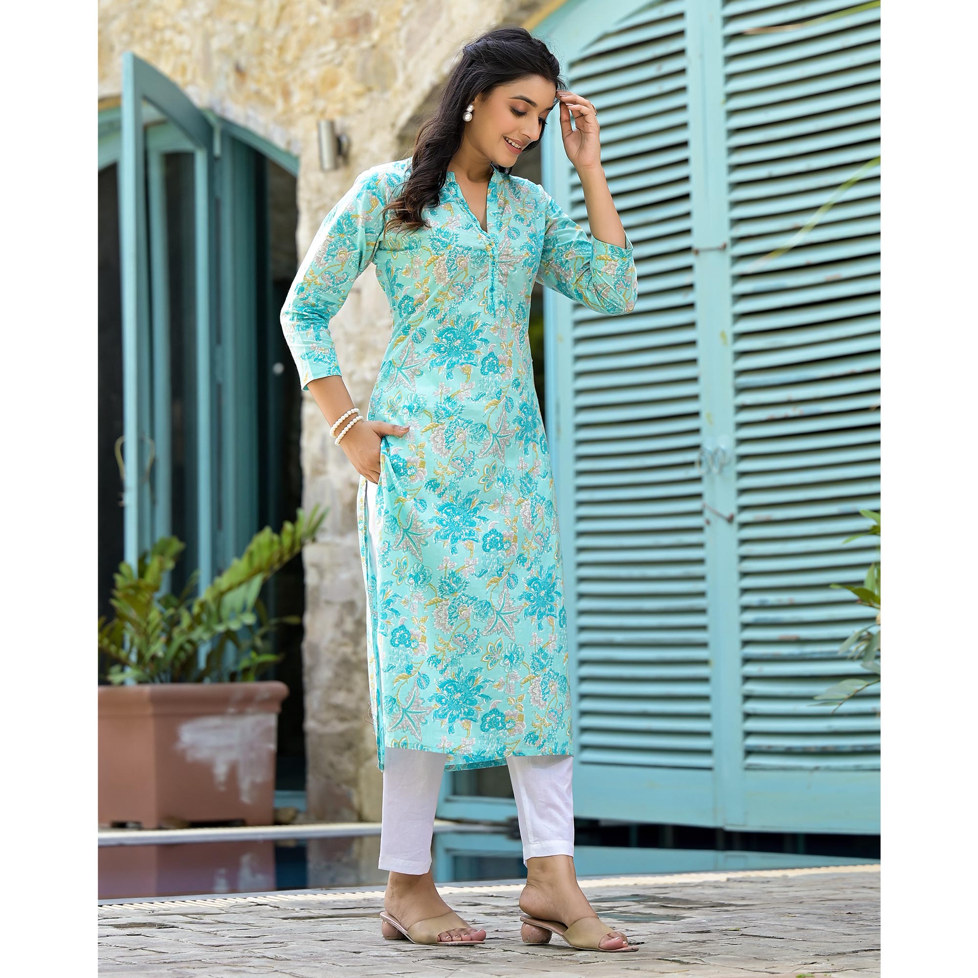 Turquoise Floral Printed Pure Cotton Straight Kurti