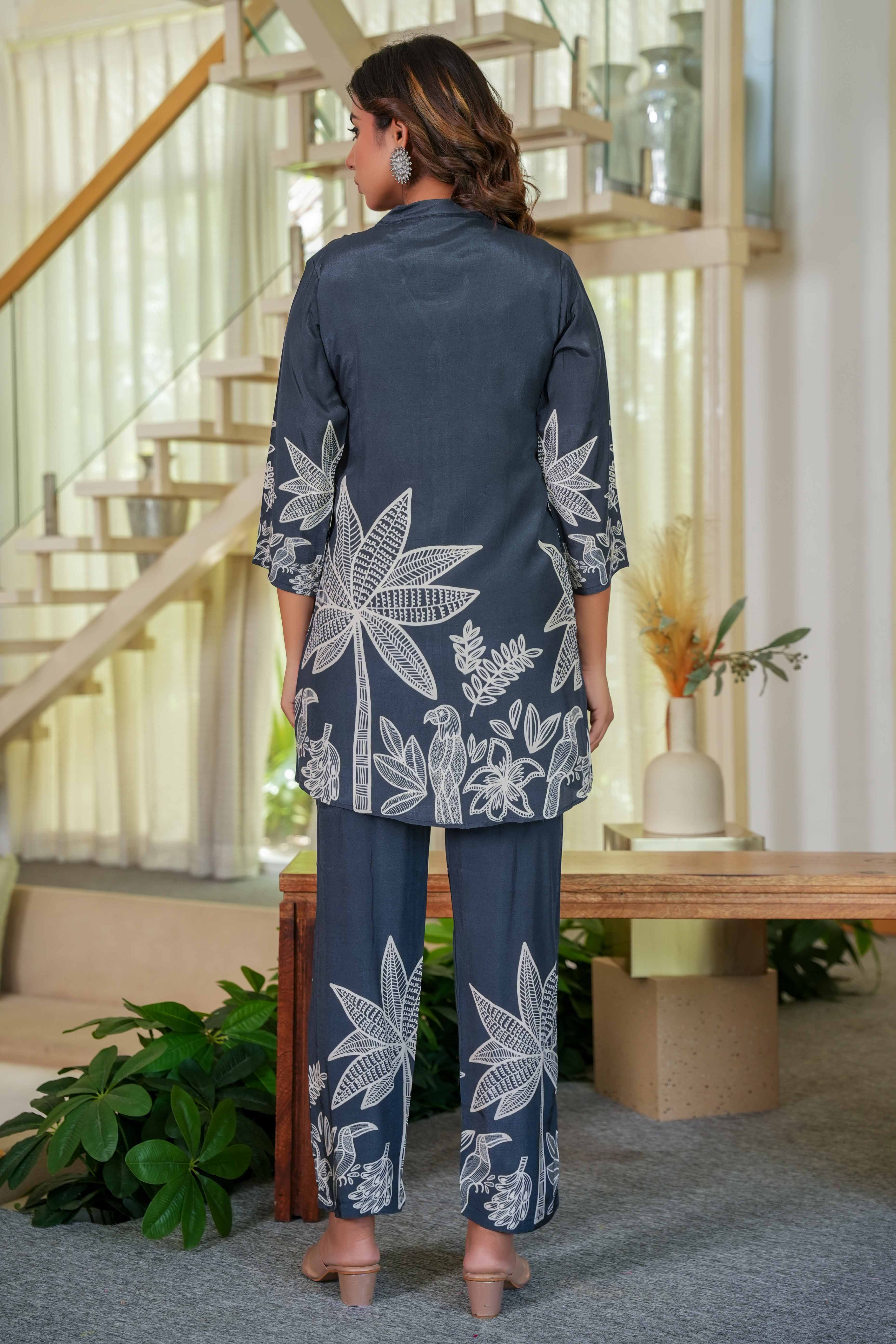 Dazzling Black Muslin Co-Ord Set With Elegant Floral Print