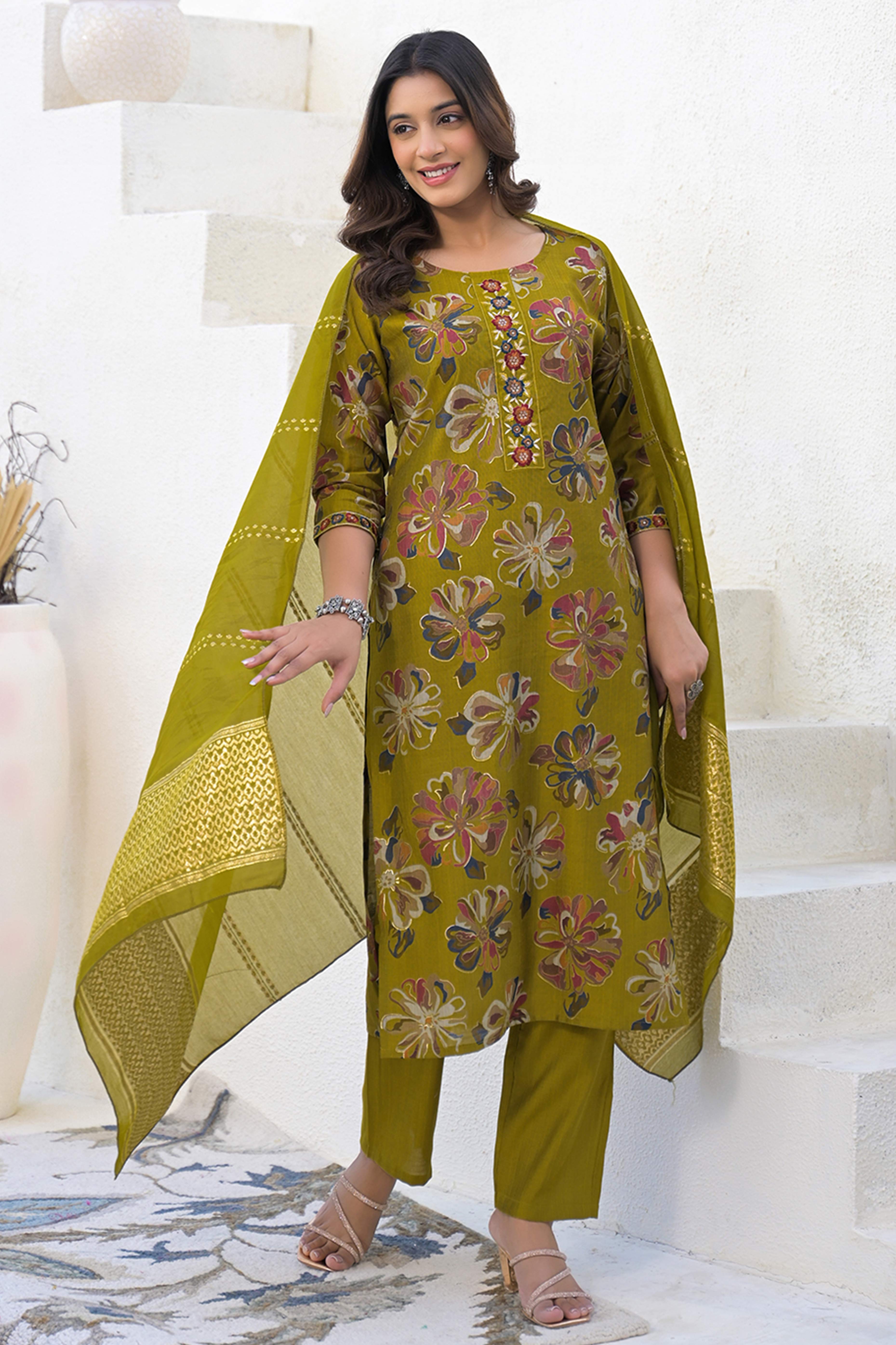 Stylish Green Straight Salwar Suit with Floral Pattern