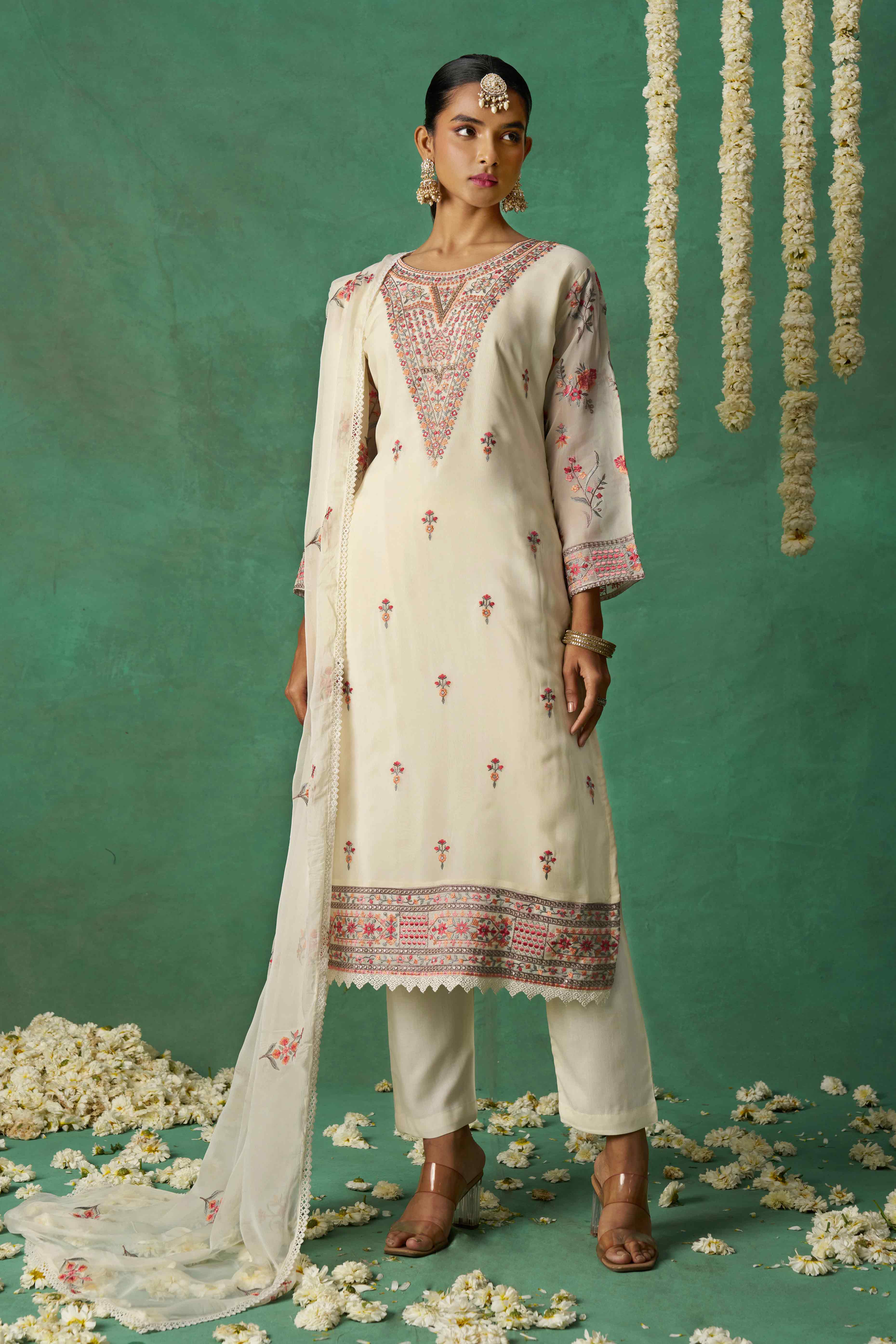 Offwhite Floral Sequins Embroidered Organza Semi Stitched Suit