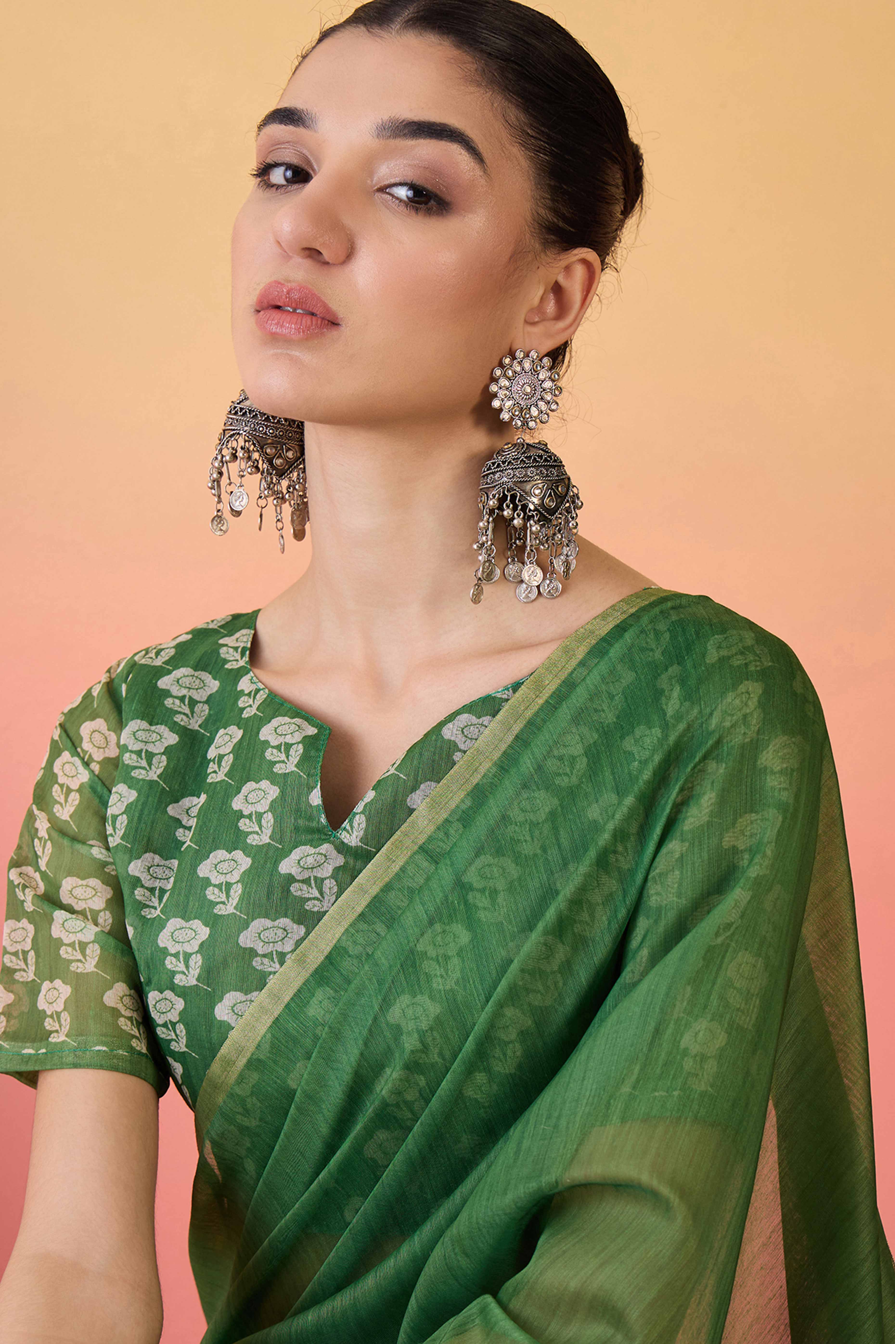 Green Linen Cotton Saree Featuring Elegant Floral & Bird Prints With Tassel Pallu