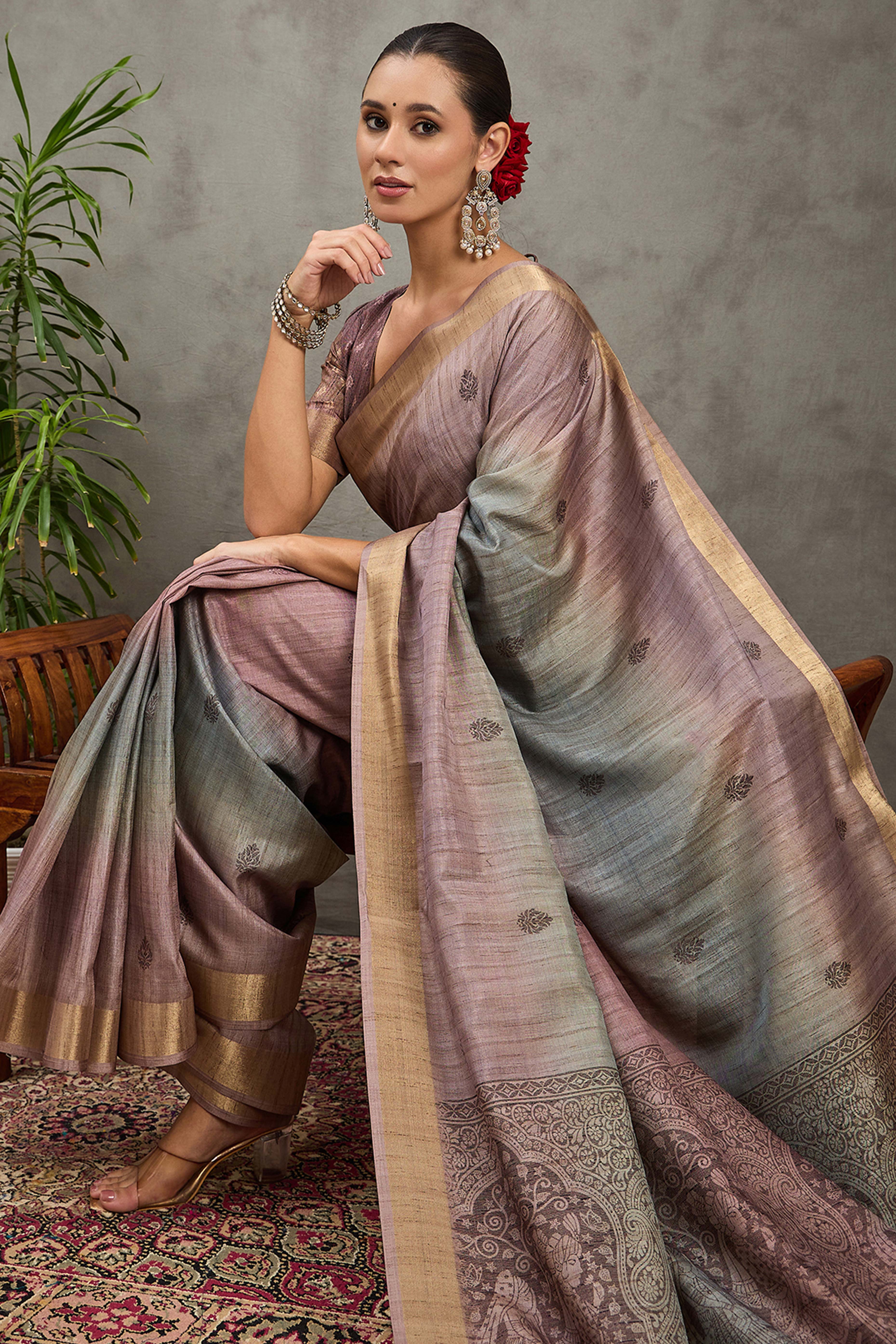 Lavender Festive Wear Art Silk Saree Featuring Intricate Floral Weaving