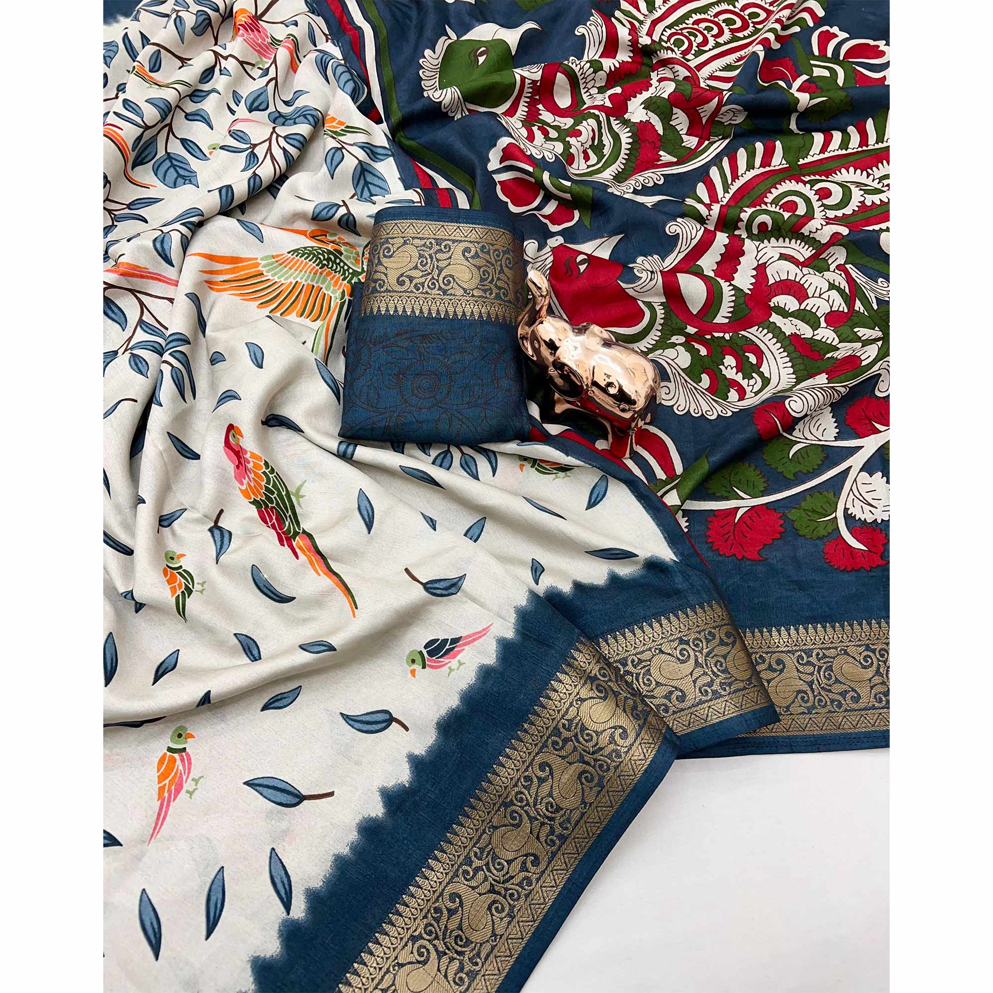 Designer Off White Dola Silk Saree Featuring Intricate Floral Zari Weaving