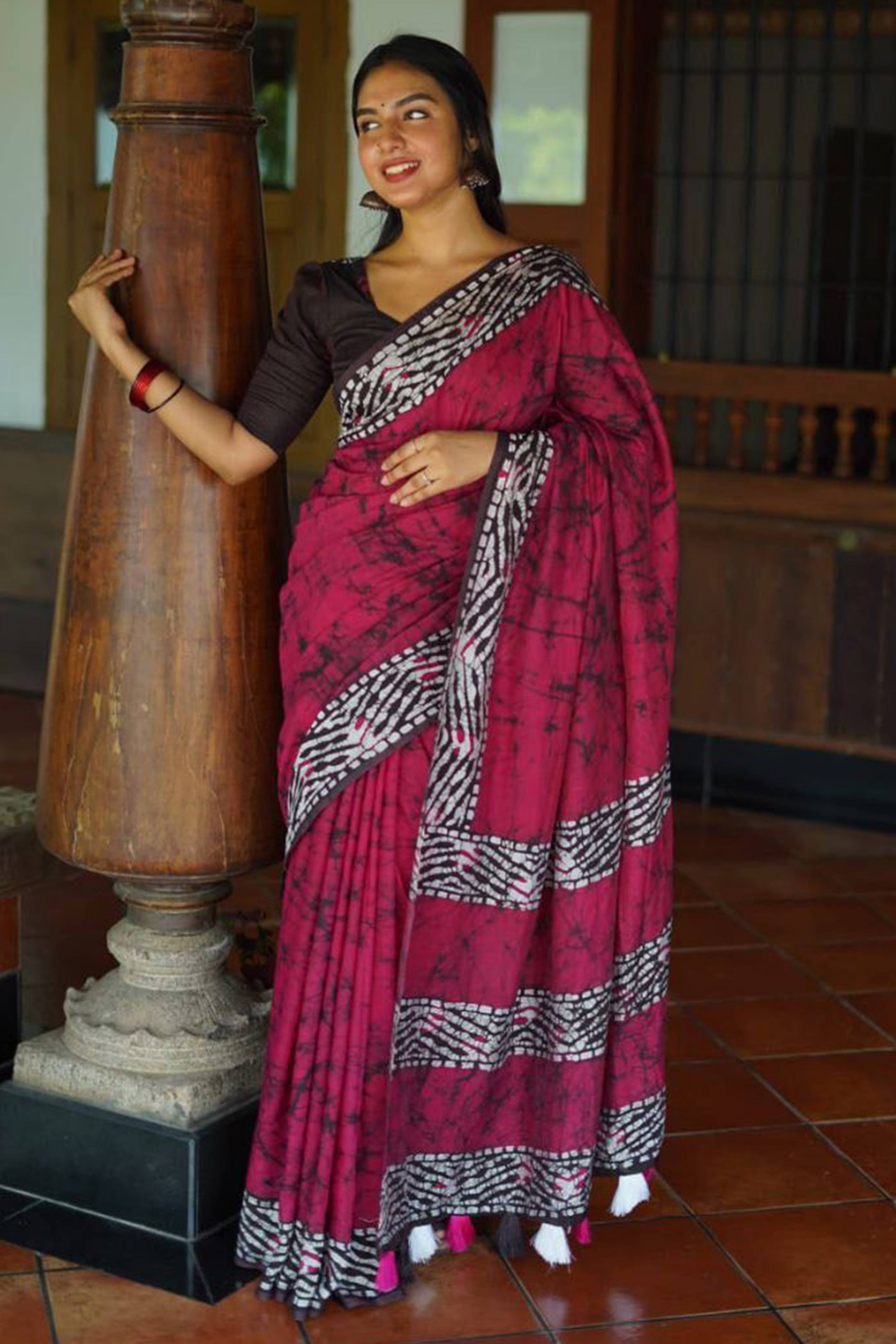 Magenta Digital Printed Linen Cotton Saree