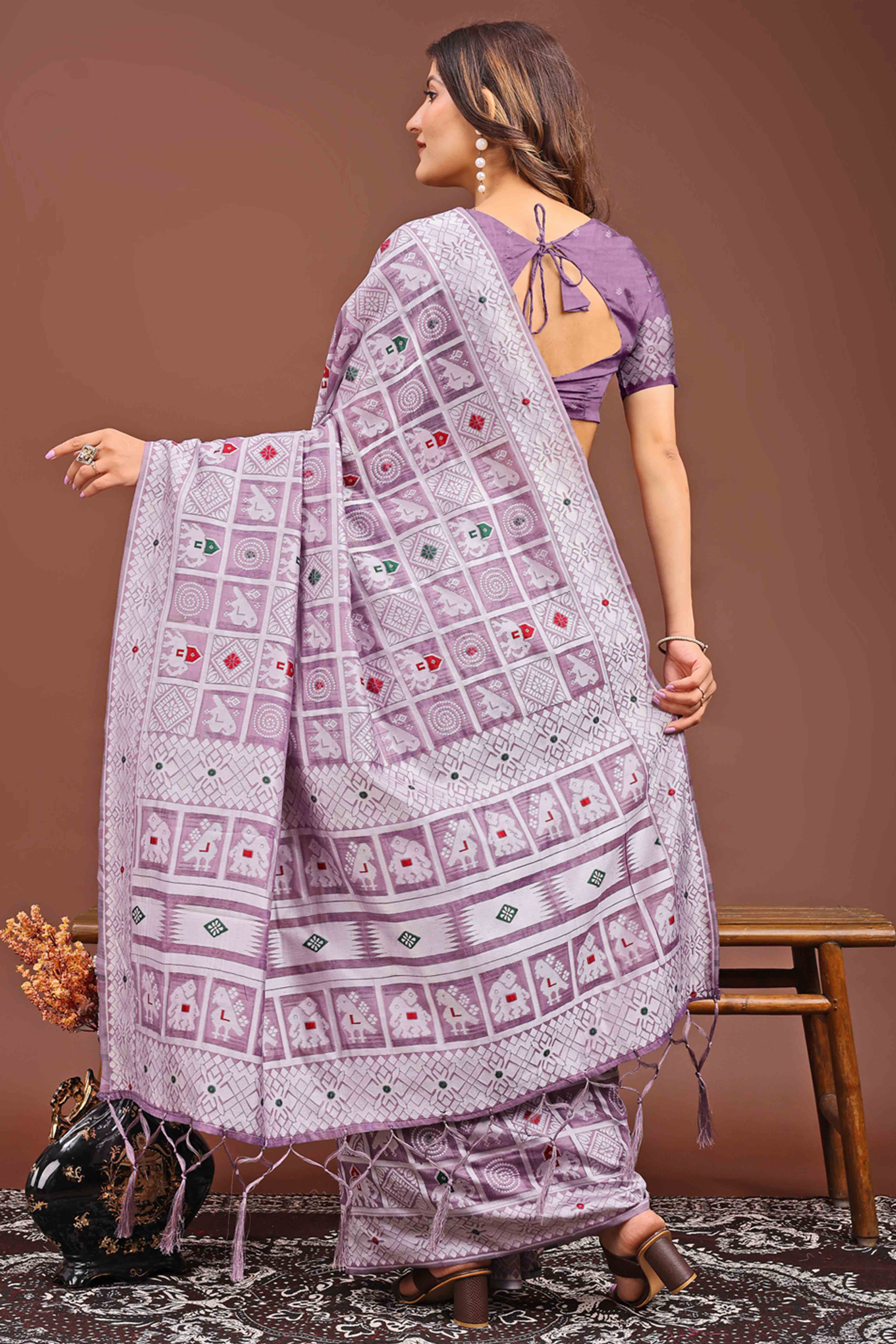 Lilac Purple Linen Cotton Saree Adorned With Zari Weaving & Tassel pallu
