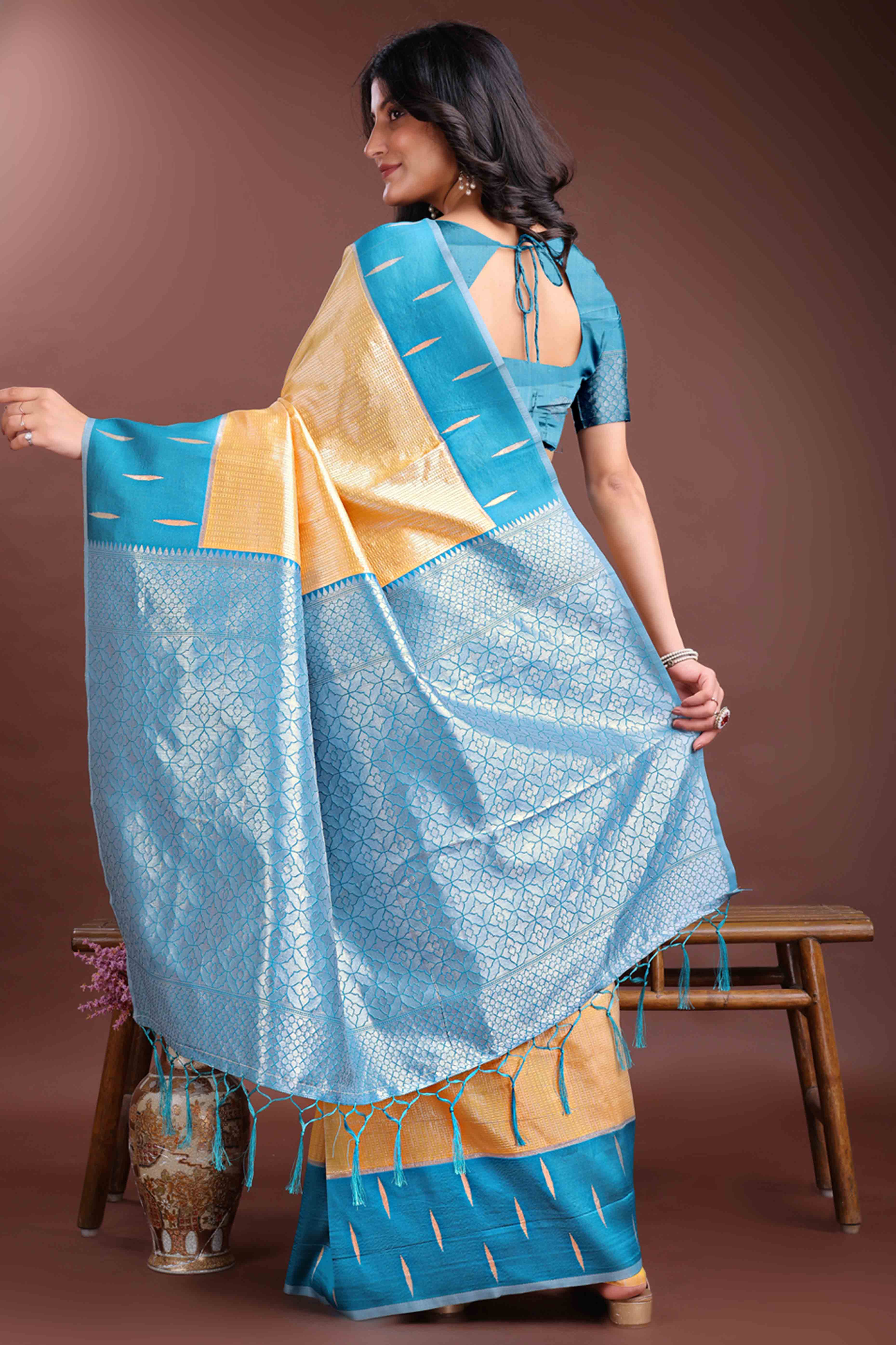 Vibrant Mustard Zari Weaving Silk Blend Saree with Golden Splendor