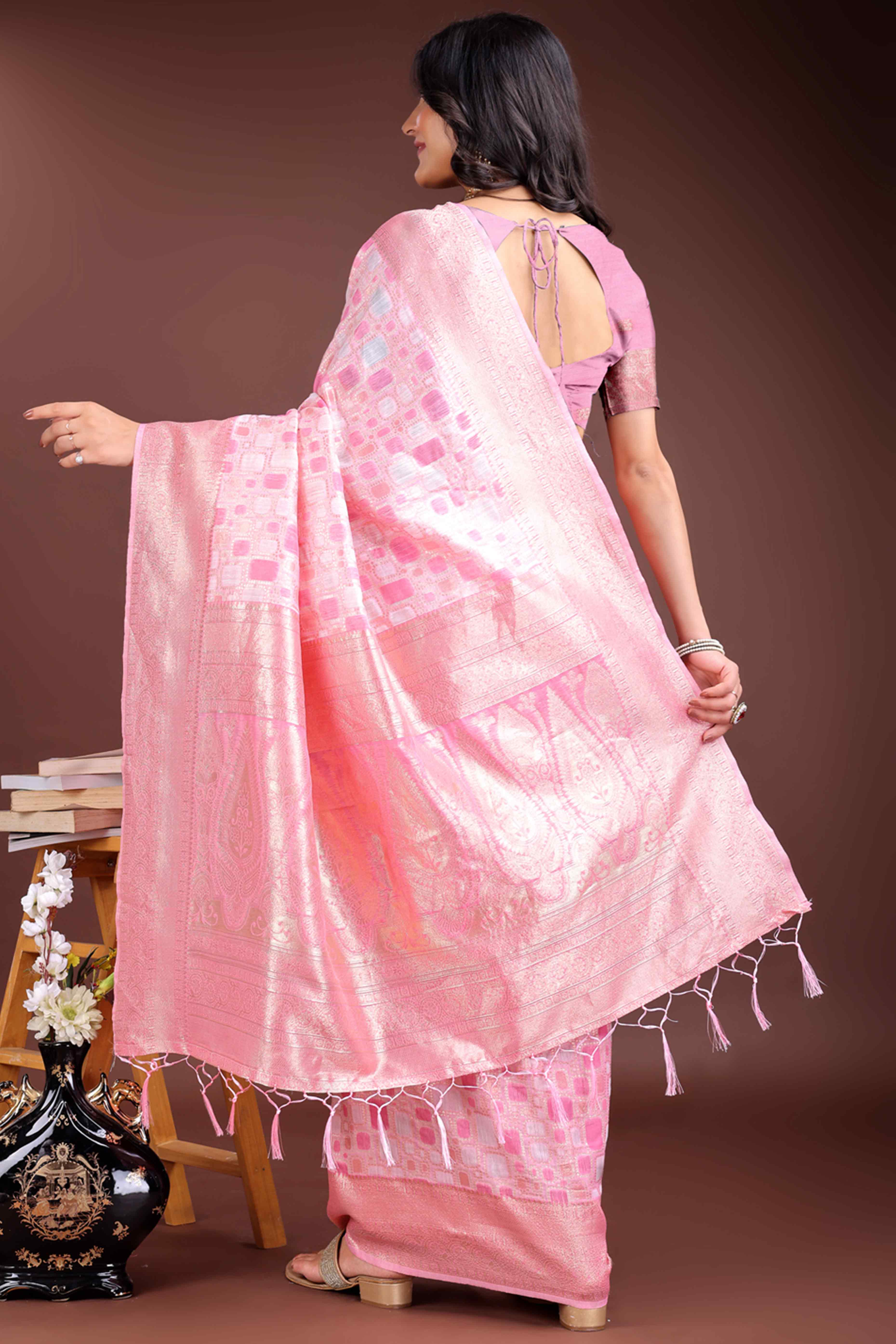 Charming Pink Geometric Style Zari Weaving Cotton Blend Saree Decorated with Graceful Tassels