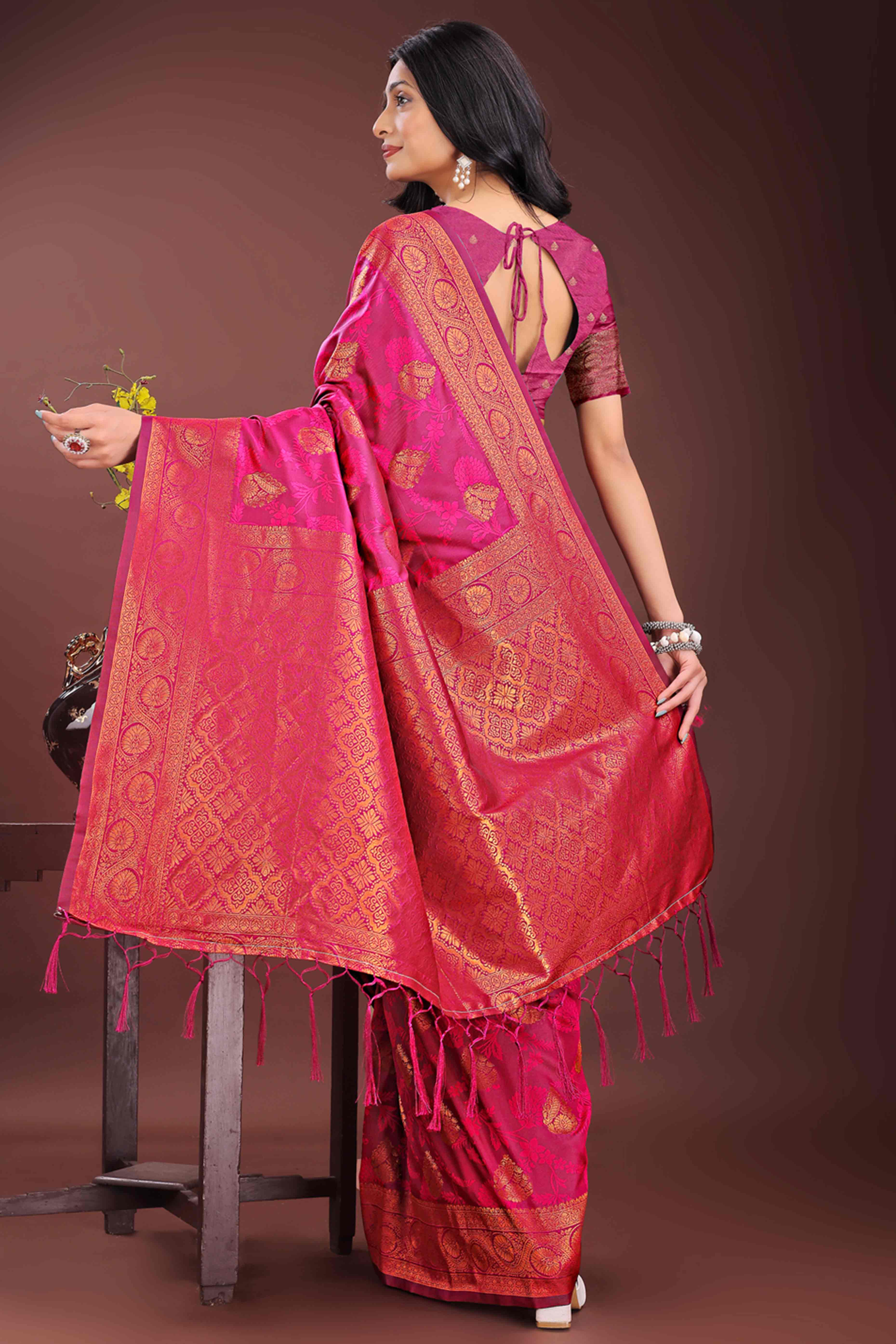Magenta Banarasi Saree in Silk with Intricately Woven Zari Florals