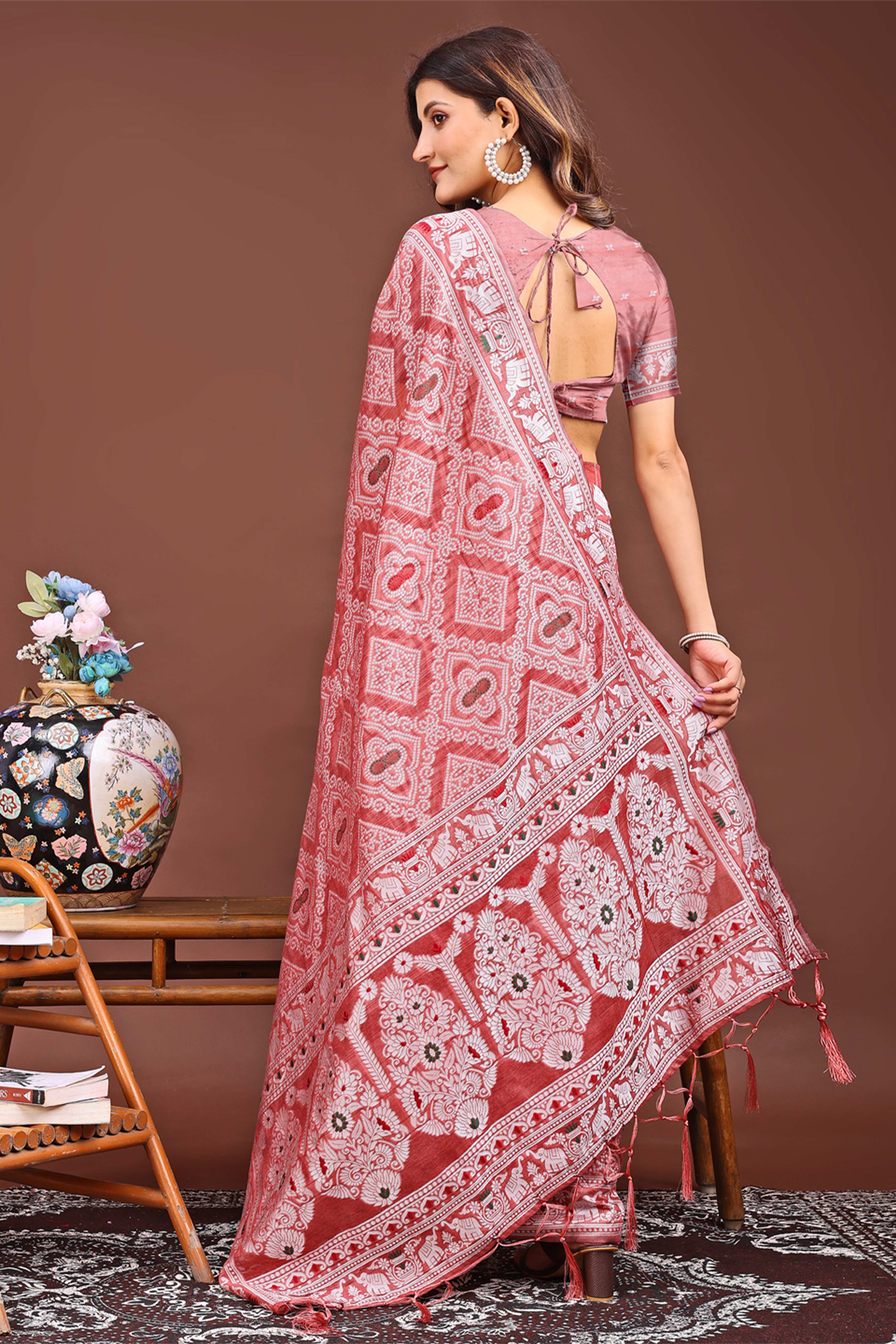 Traditional Bandhani Inspired Woven Peach Saree in Breathable Linen Cotton