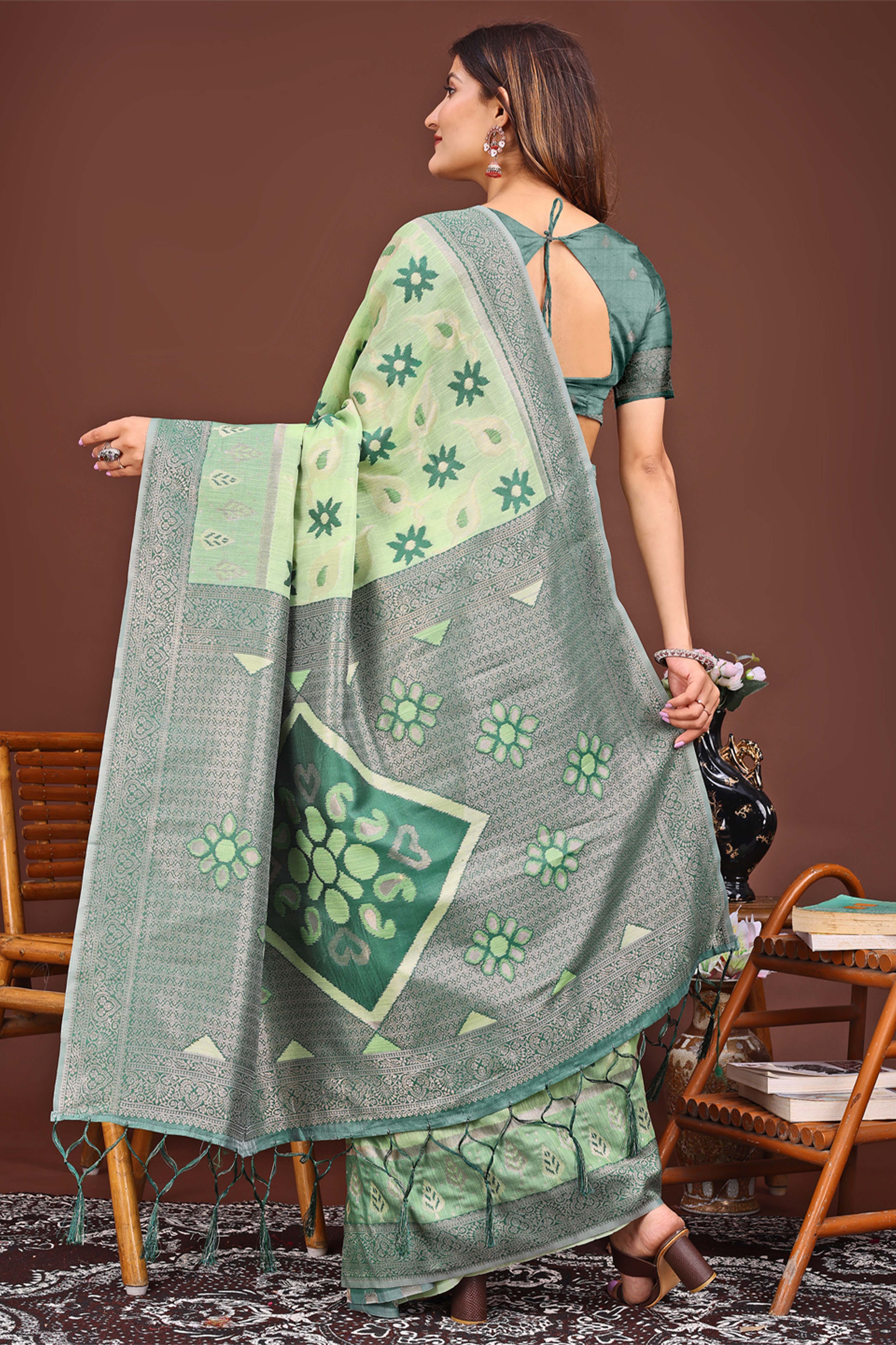 Light Green Ethnic Saree in Linen Cotton Fabric with Intricate Floral Pattern Weaving