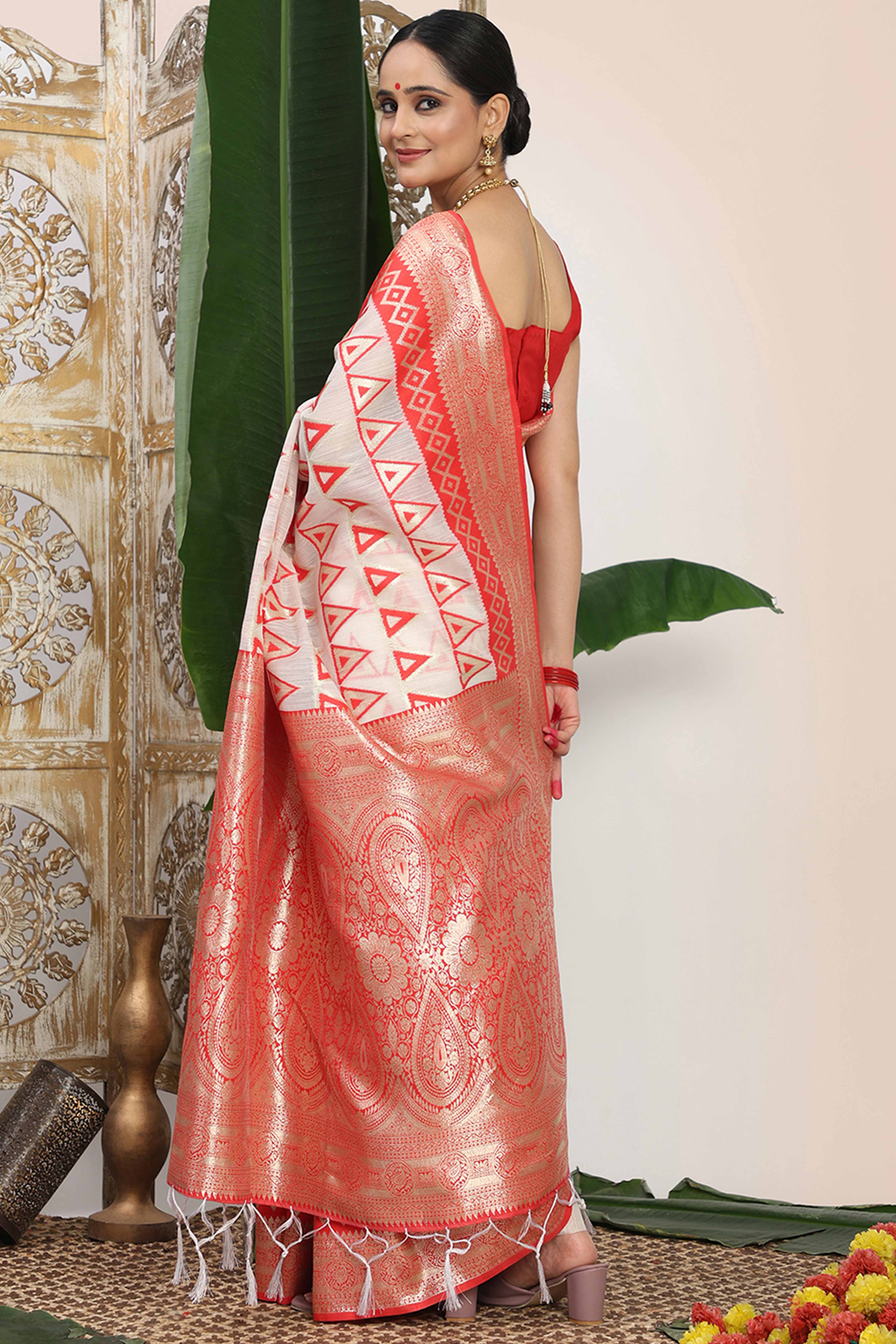 Traditional White & Red Linen Cotton Saree With Intricate Zari Weaving Work And Tassel Pallu