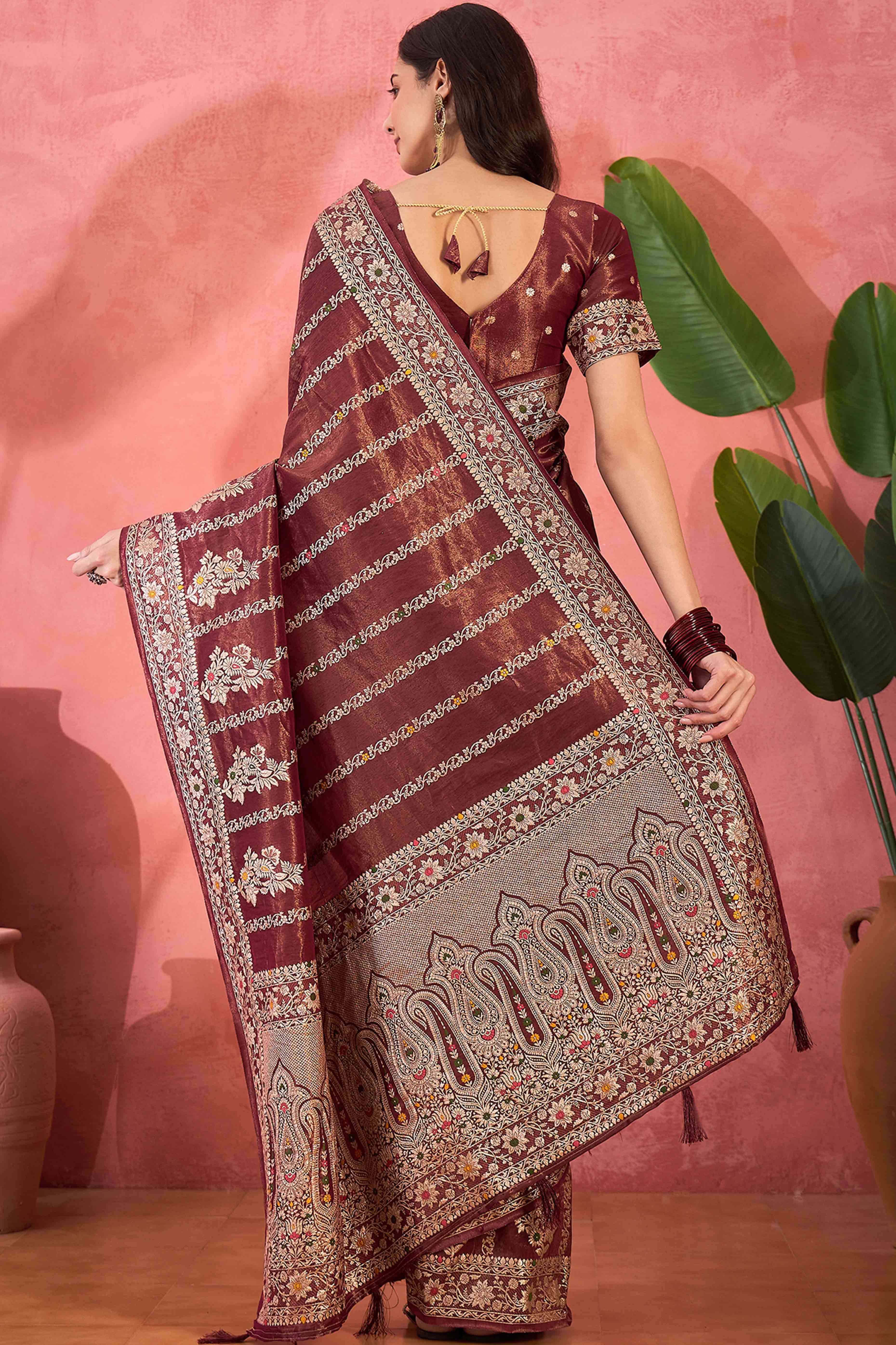 Floral Zari Woven Maroon Saree In Shimmer Finish With Elegant Tassel Pallu