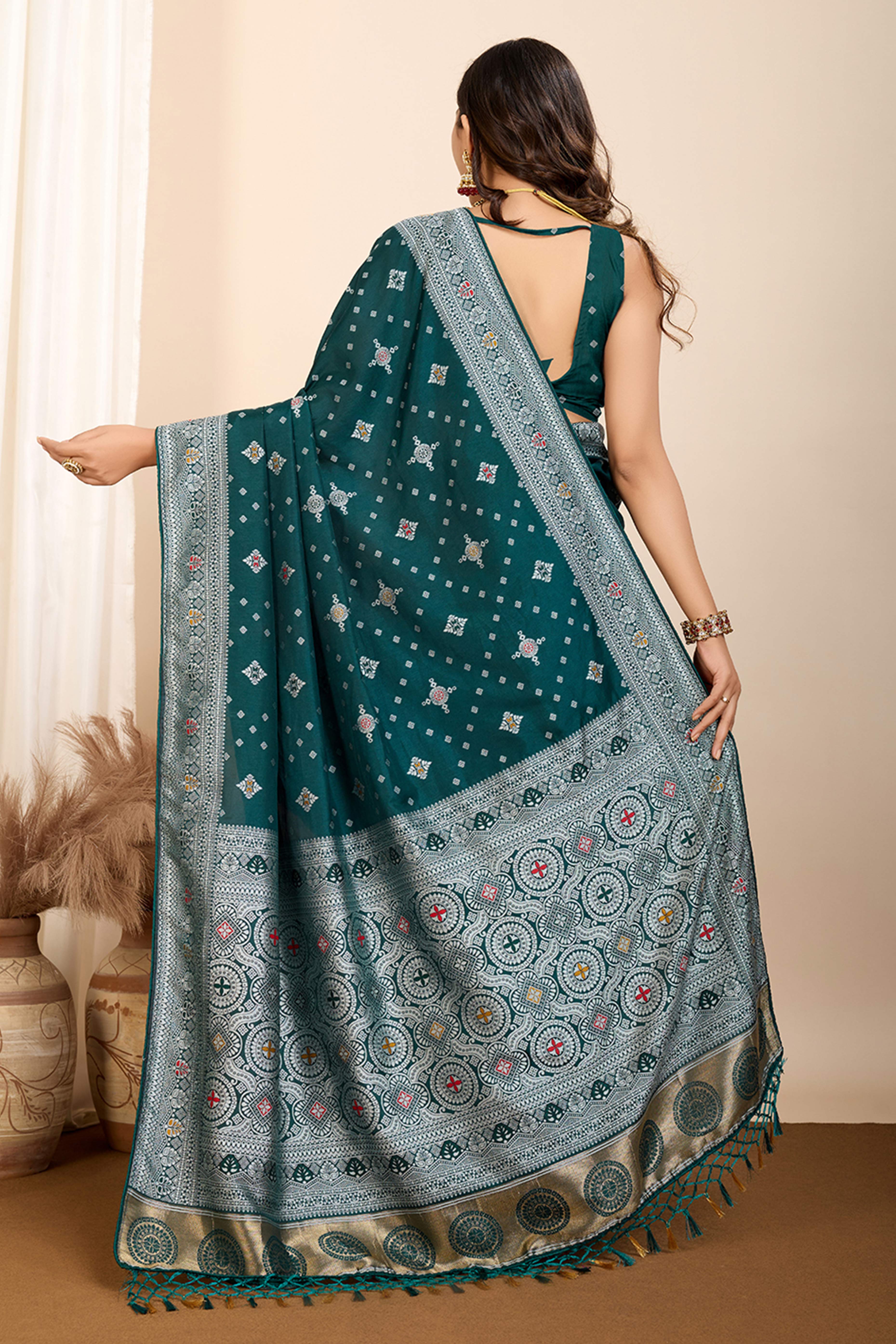 Green Minakari Weaving Pure Silk Saree