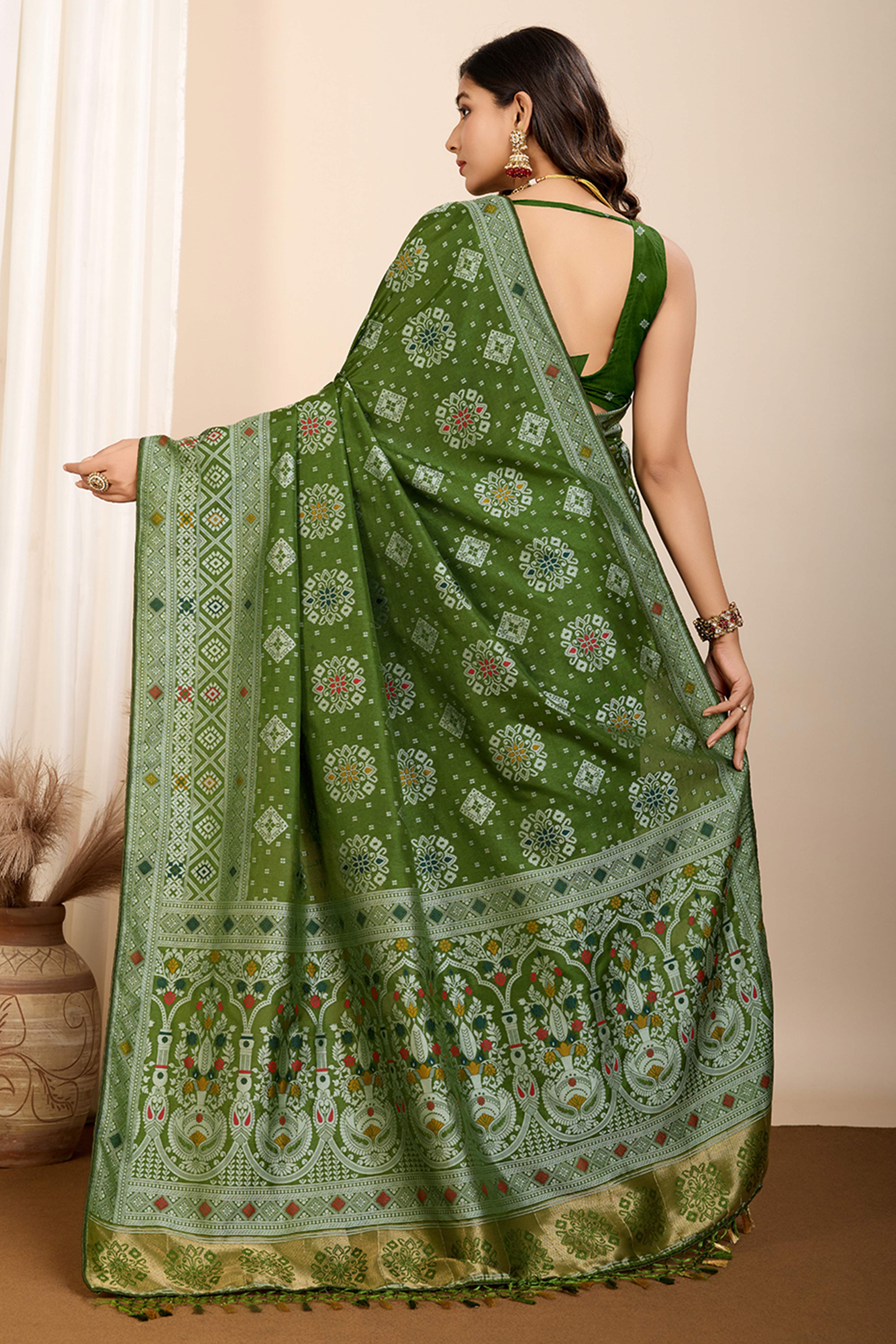 Green Minakari Weaving Pure Silk Saree