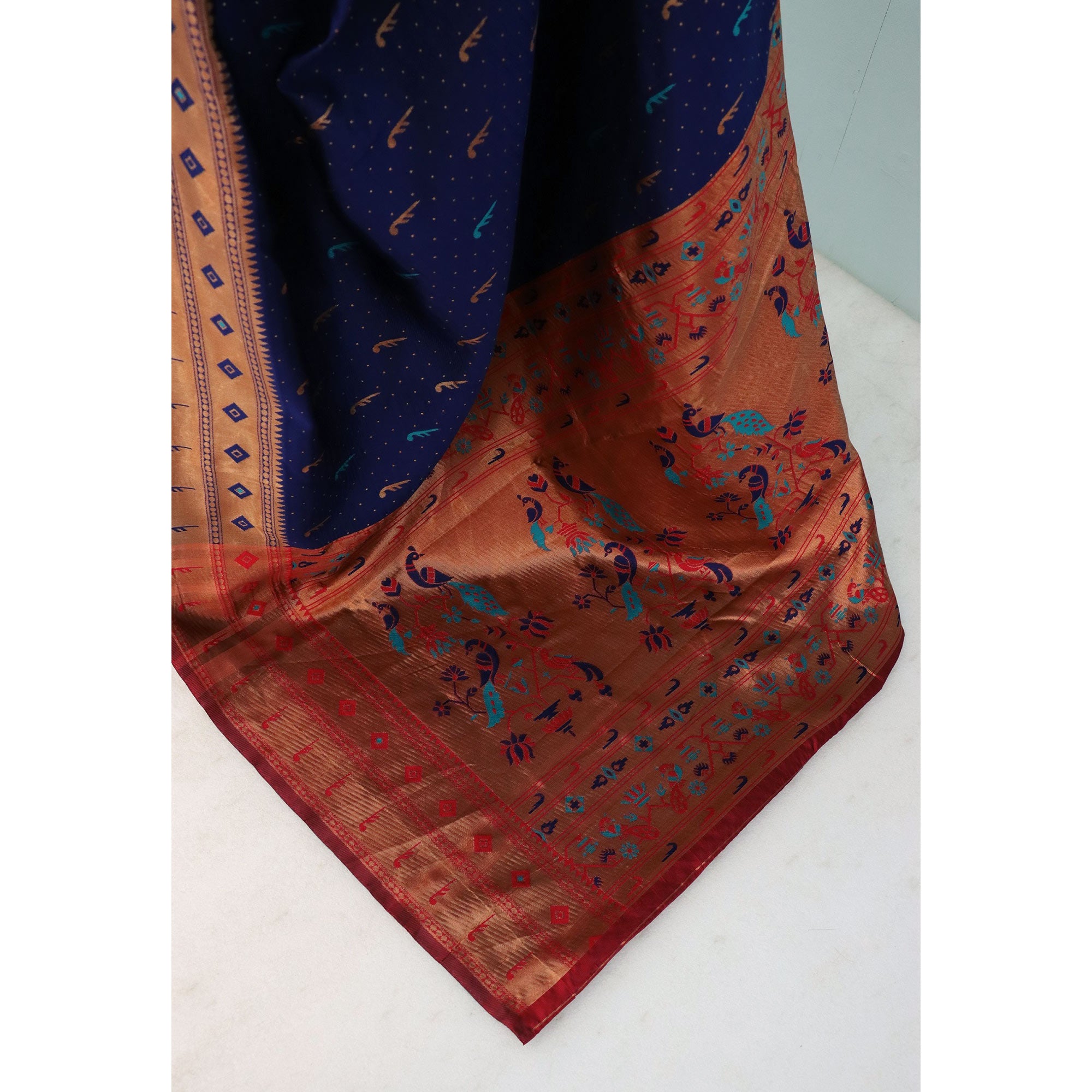 Navy Blue Woven Pure Silk Paithani Saree