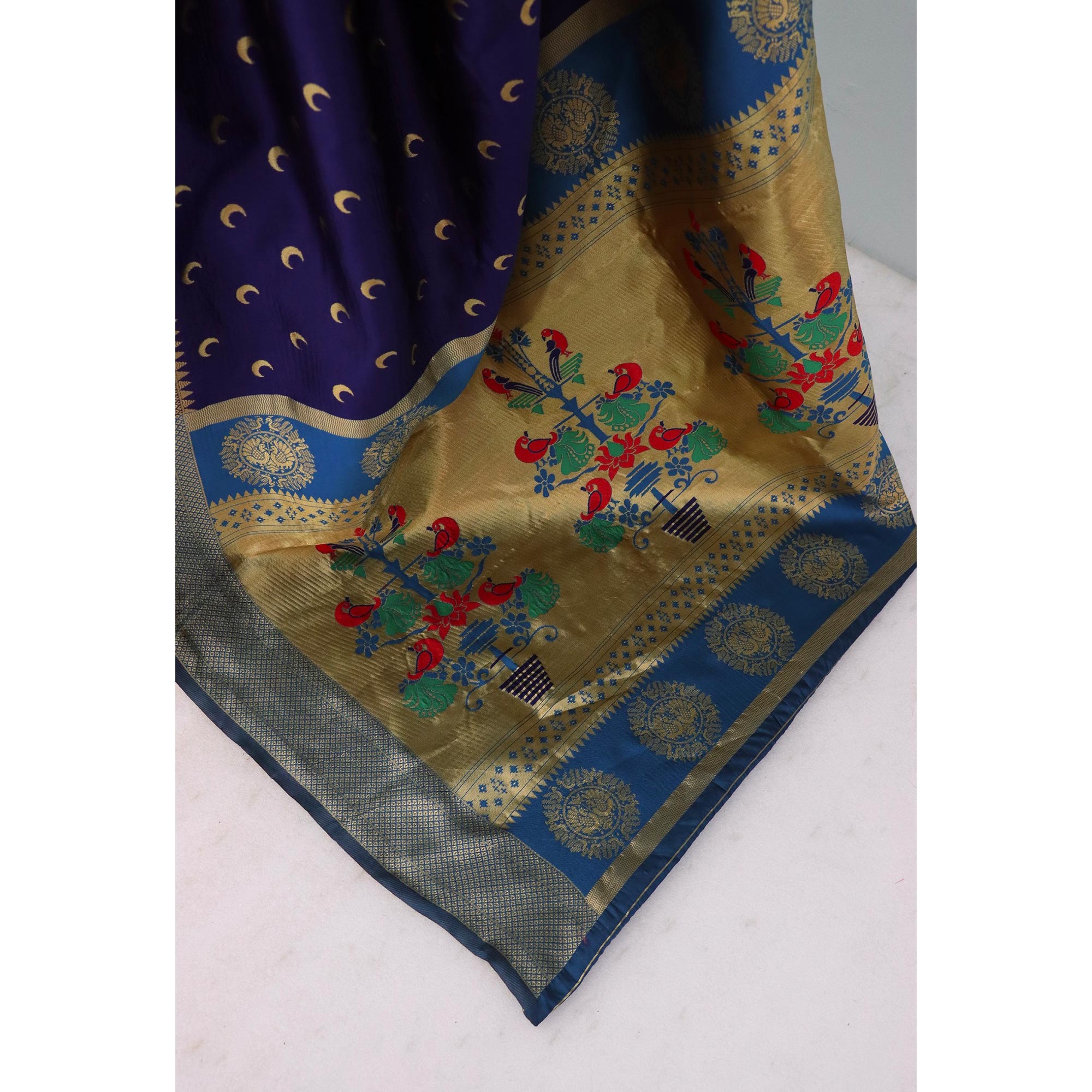 Navy Blue Woven Pure Silk Chandrakor Paithani Saree