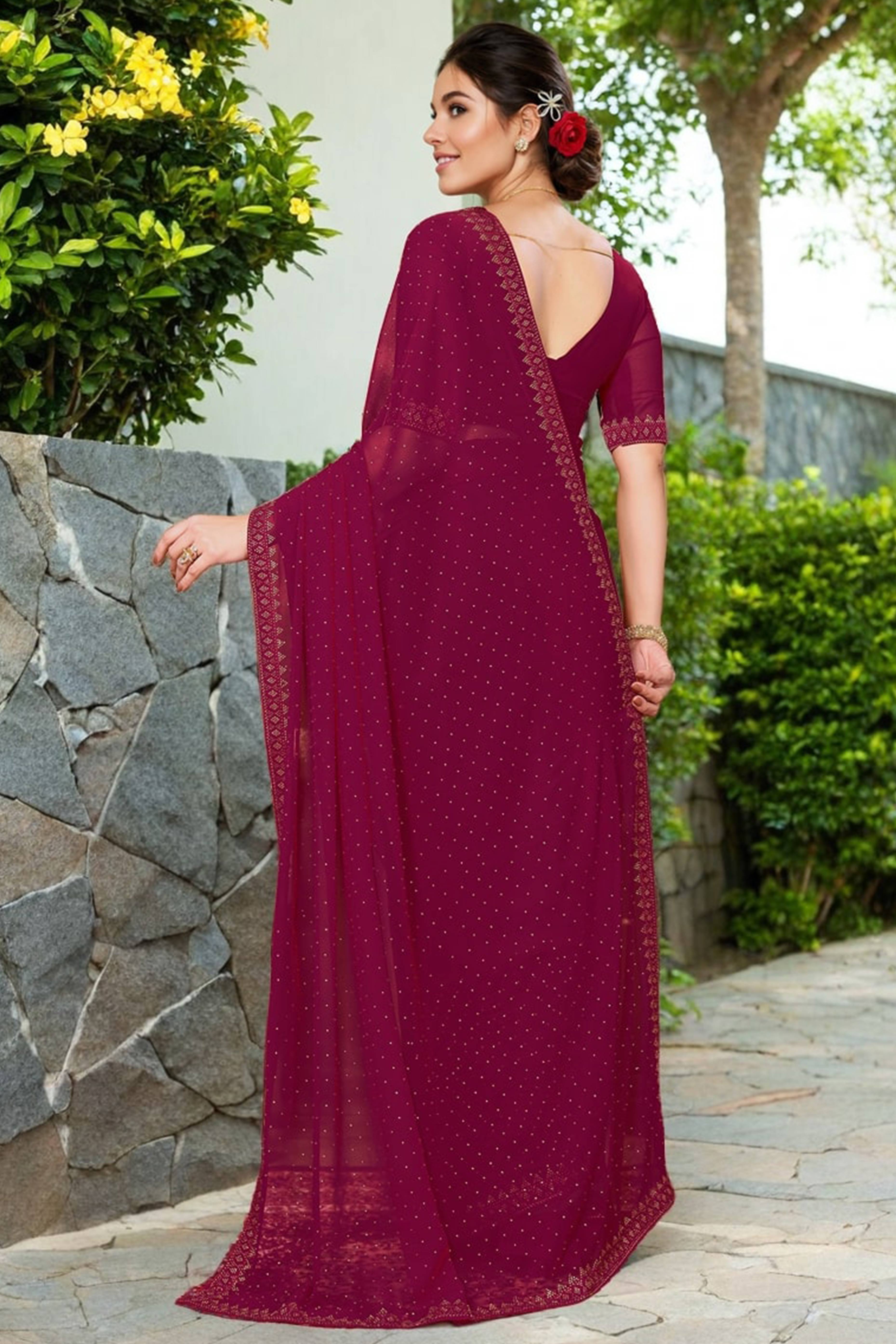 Pink Rangoli Dola Silk Saree Embellished With Diamond Work And Elegant Border