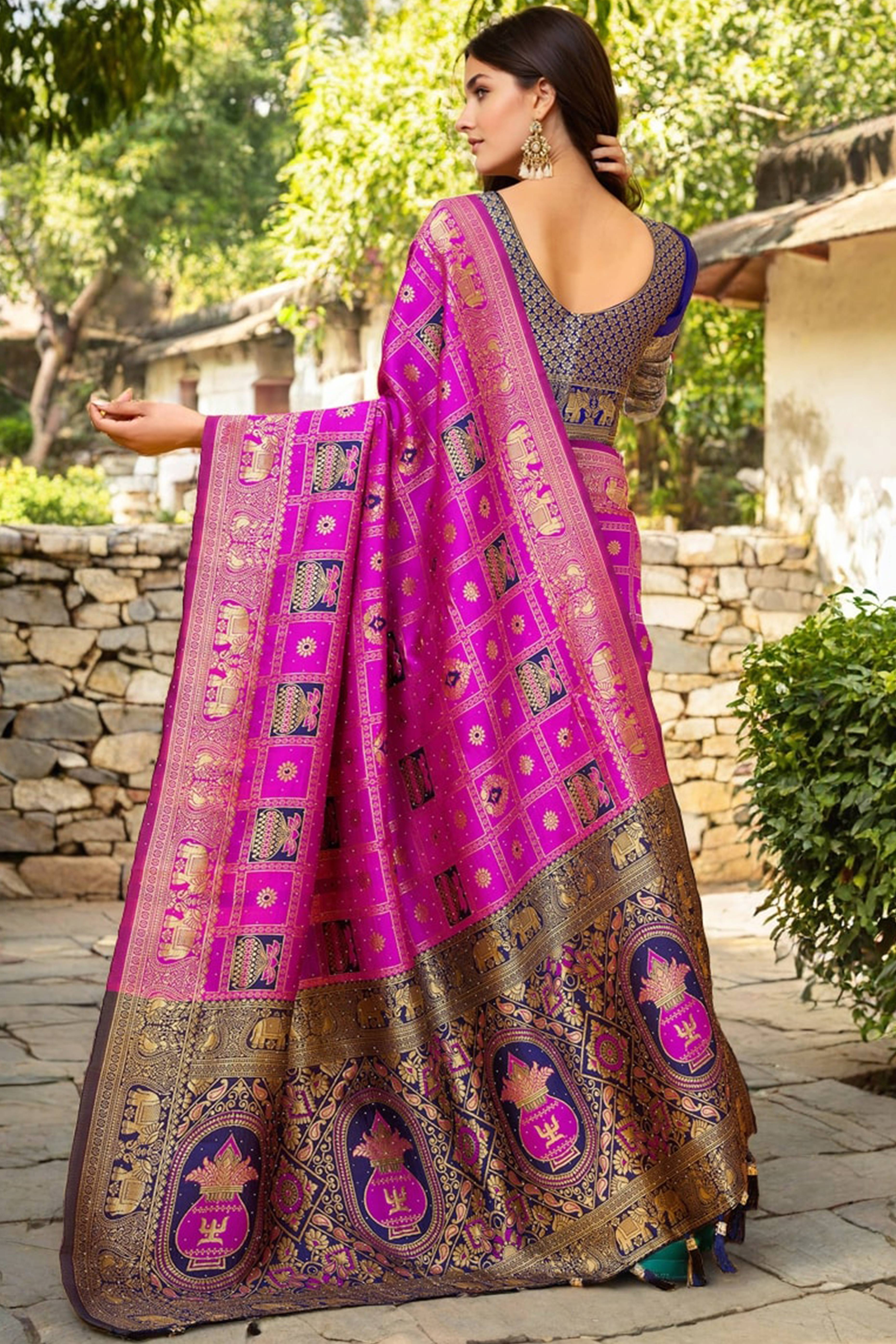 Pink Floral Weaving Paithani Saree In Soft Silk Accented With A Stylish Tassel Border Pallu