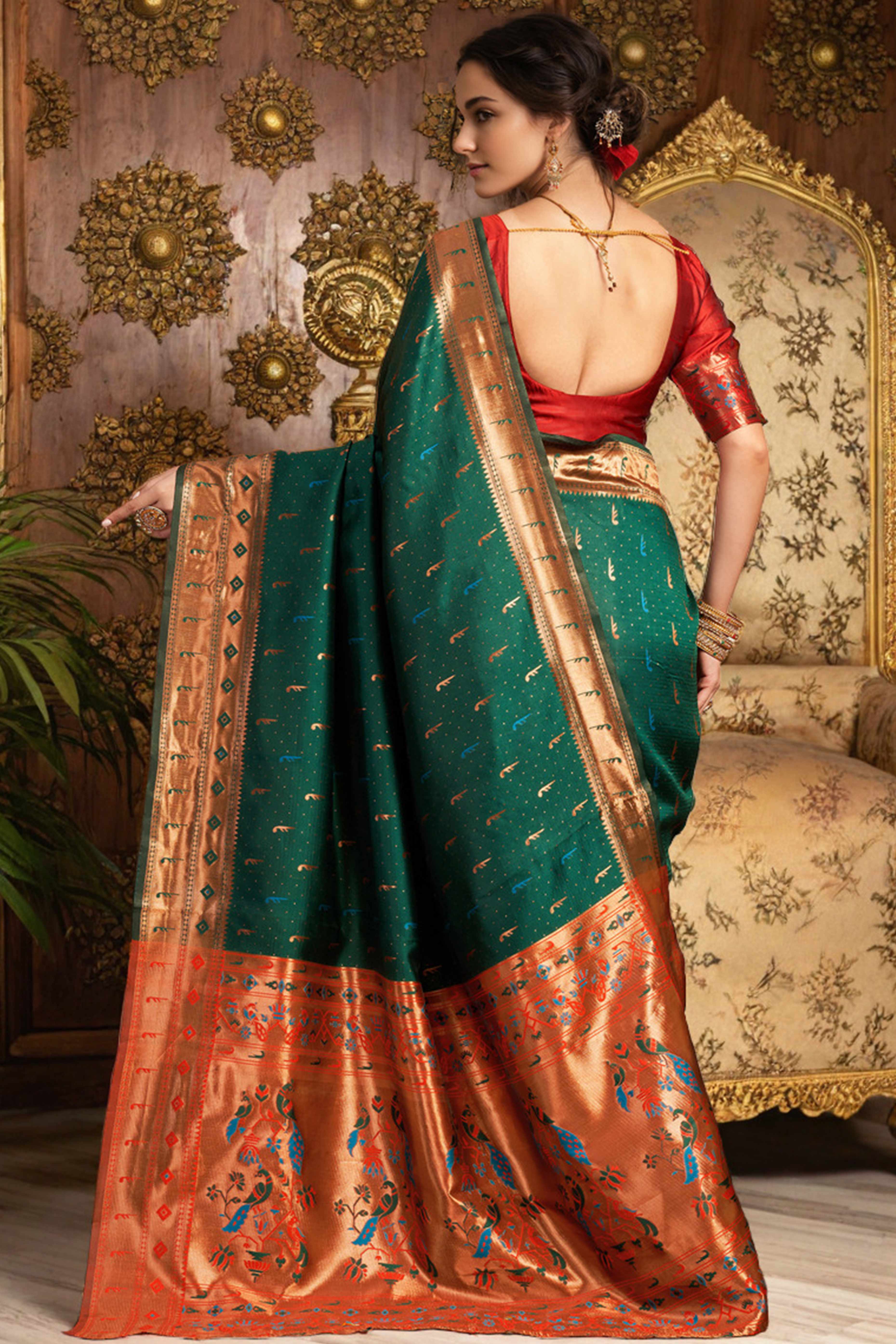 Green Silk Blend Paithani Saree Adorned With Zari Weaving & Peacock Motif Pallu
